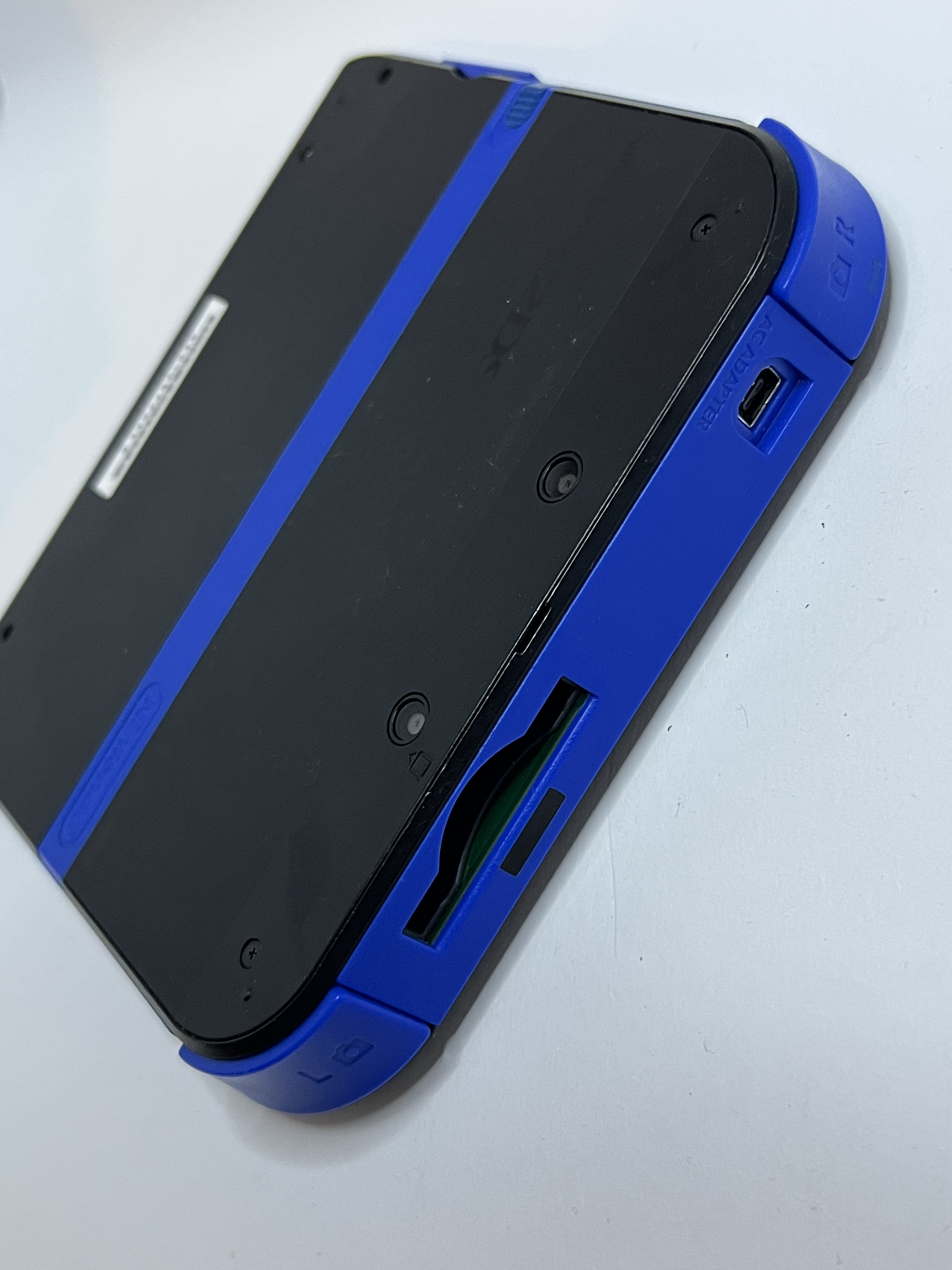 Nintendo 2DS Konsole schwarz blau mit 128GB, Pokemon Bank, Poke Mover & vielen Extras