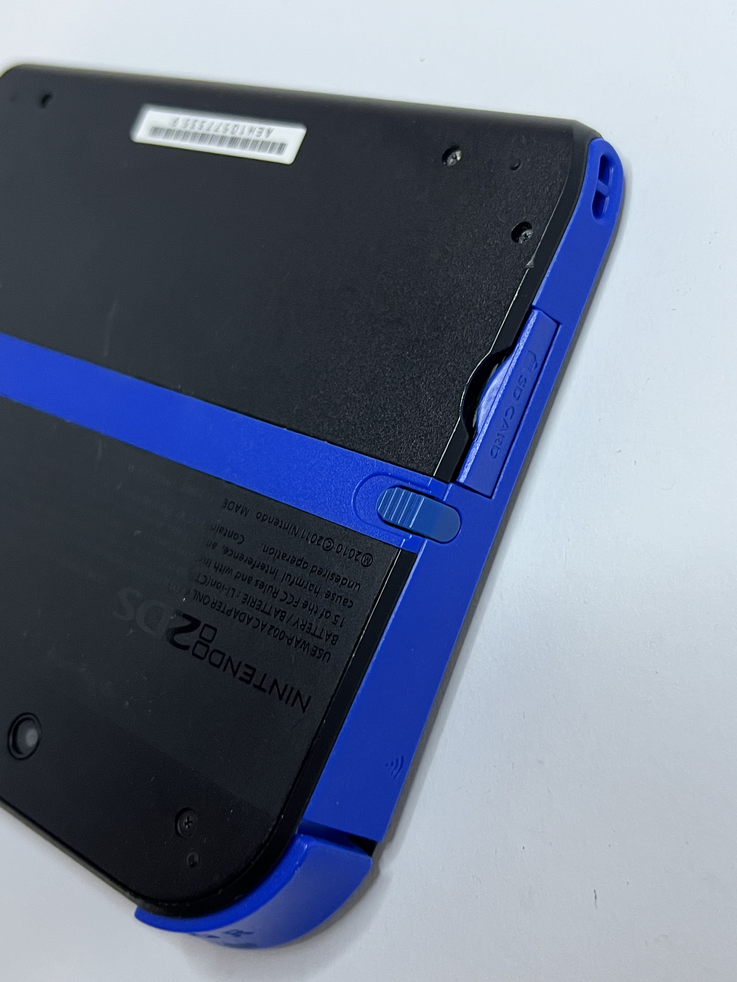 Nintendo 2DS Konsole schwarz blau mit 128GB, Pokemon Bank, Poke Mover & vielen Extras