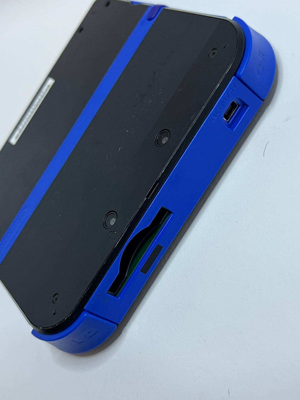 Nintendo 2DS Konsole schwarz blau mit 128GB, Pokemon Bank, Poke Mover & vielen Extras
