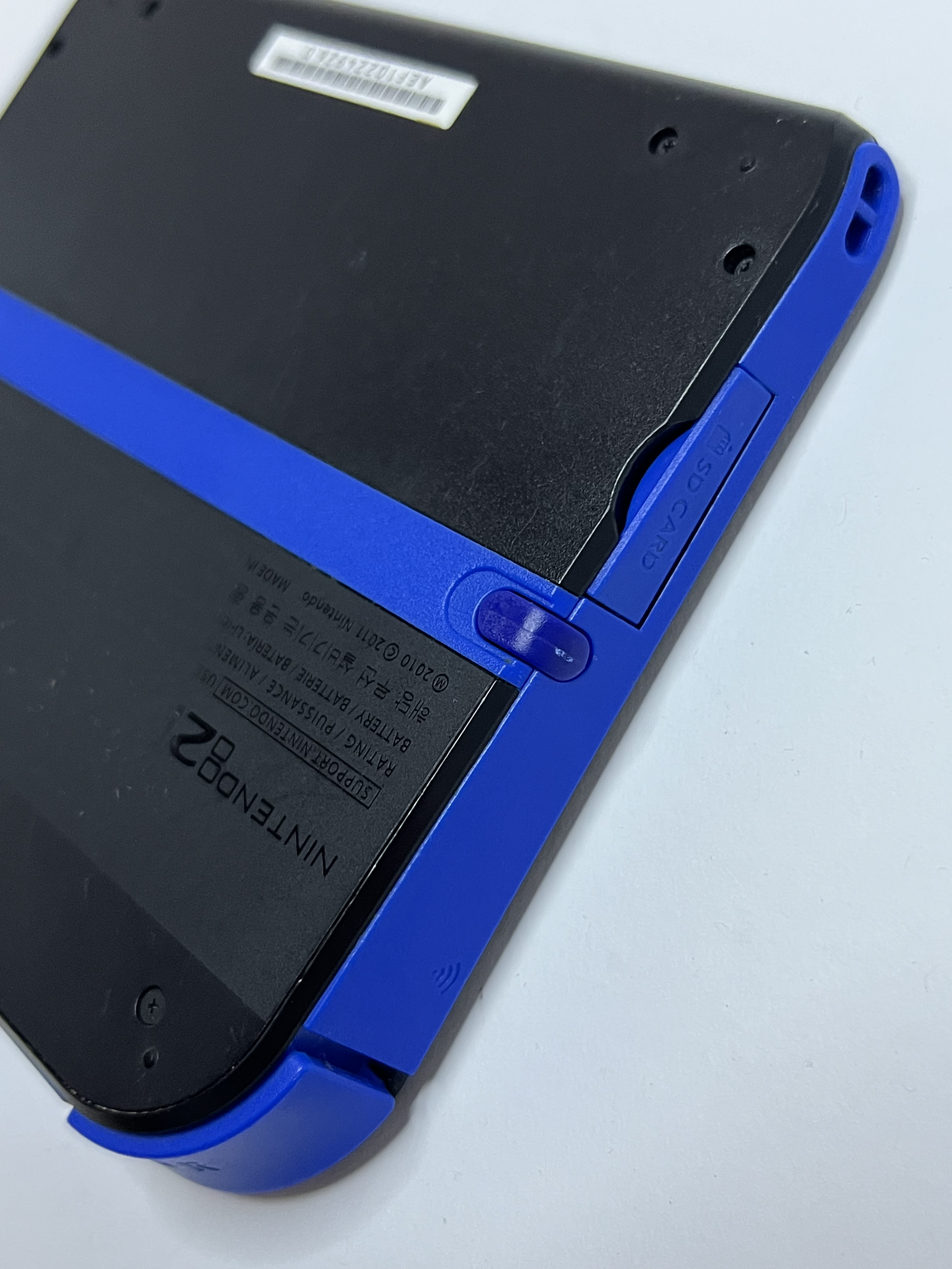 Nintendo 2DS Konsole schwarz blau mit 128GB, Pokemon Bank, Poke Mover & vielen Extras