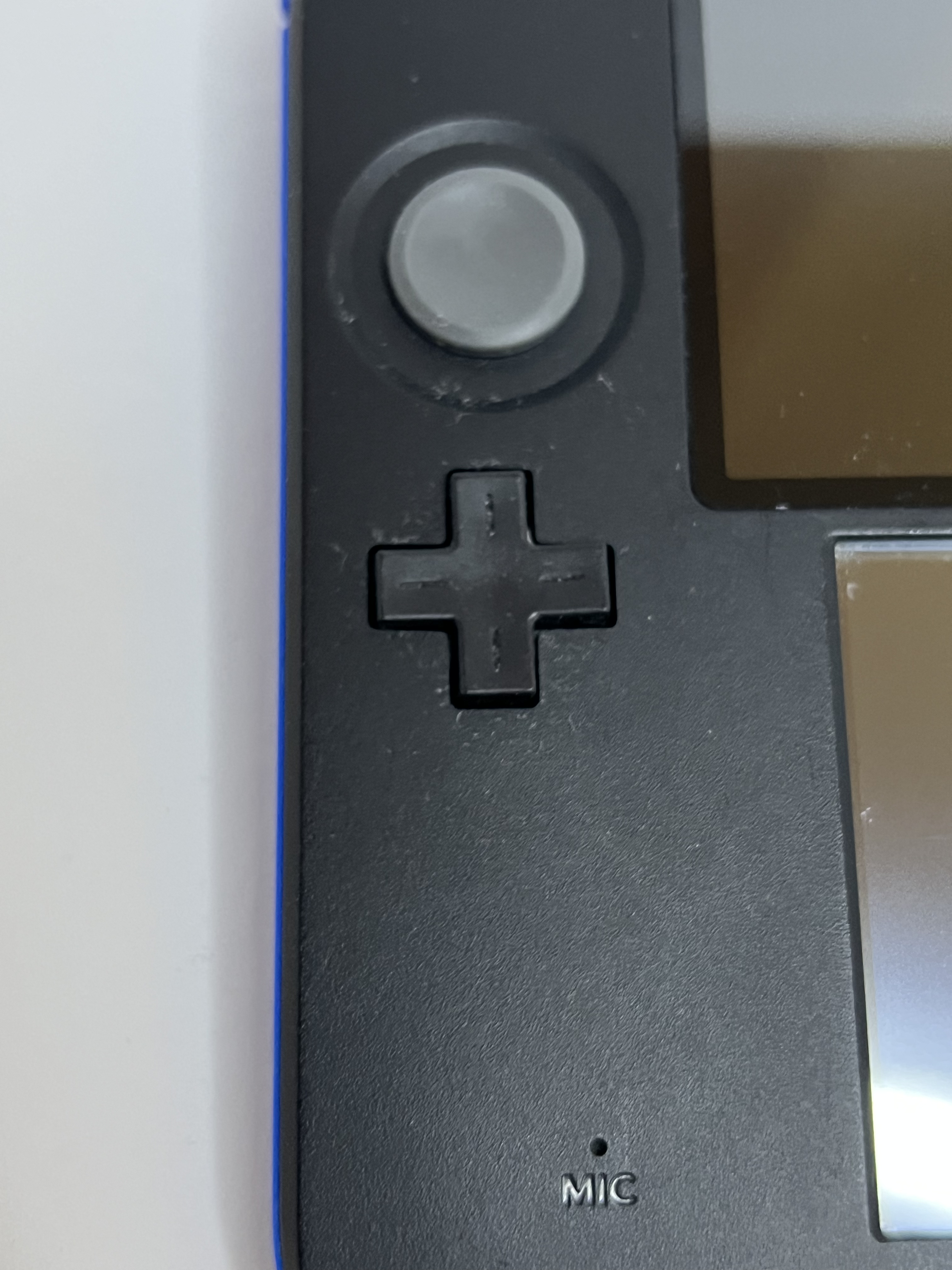 Nintendo 2DS Konsole schwarz blau mit 128GB, Pokemon Bank, Poke Mover & vielen Extras
