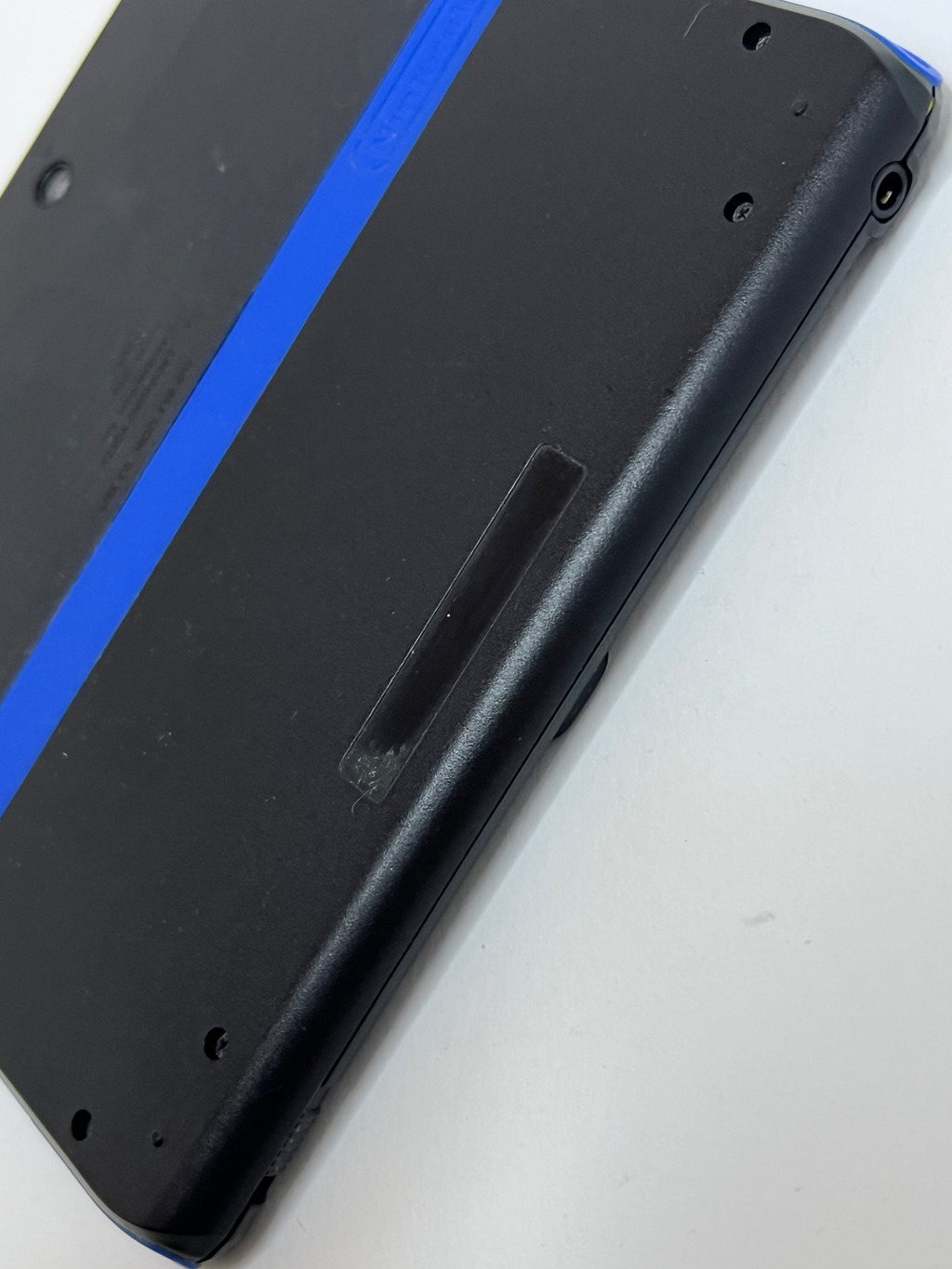 Nintendo 2DS Konsole schwarz blau mit 128GB, Pokemon Bank, Poke Mover & vielen Extras