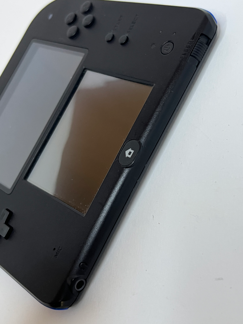 Nintendo 2DS Konsole schwarz blau mit 128GB, Pokemon Bank, Poke Mover & vielen Extras