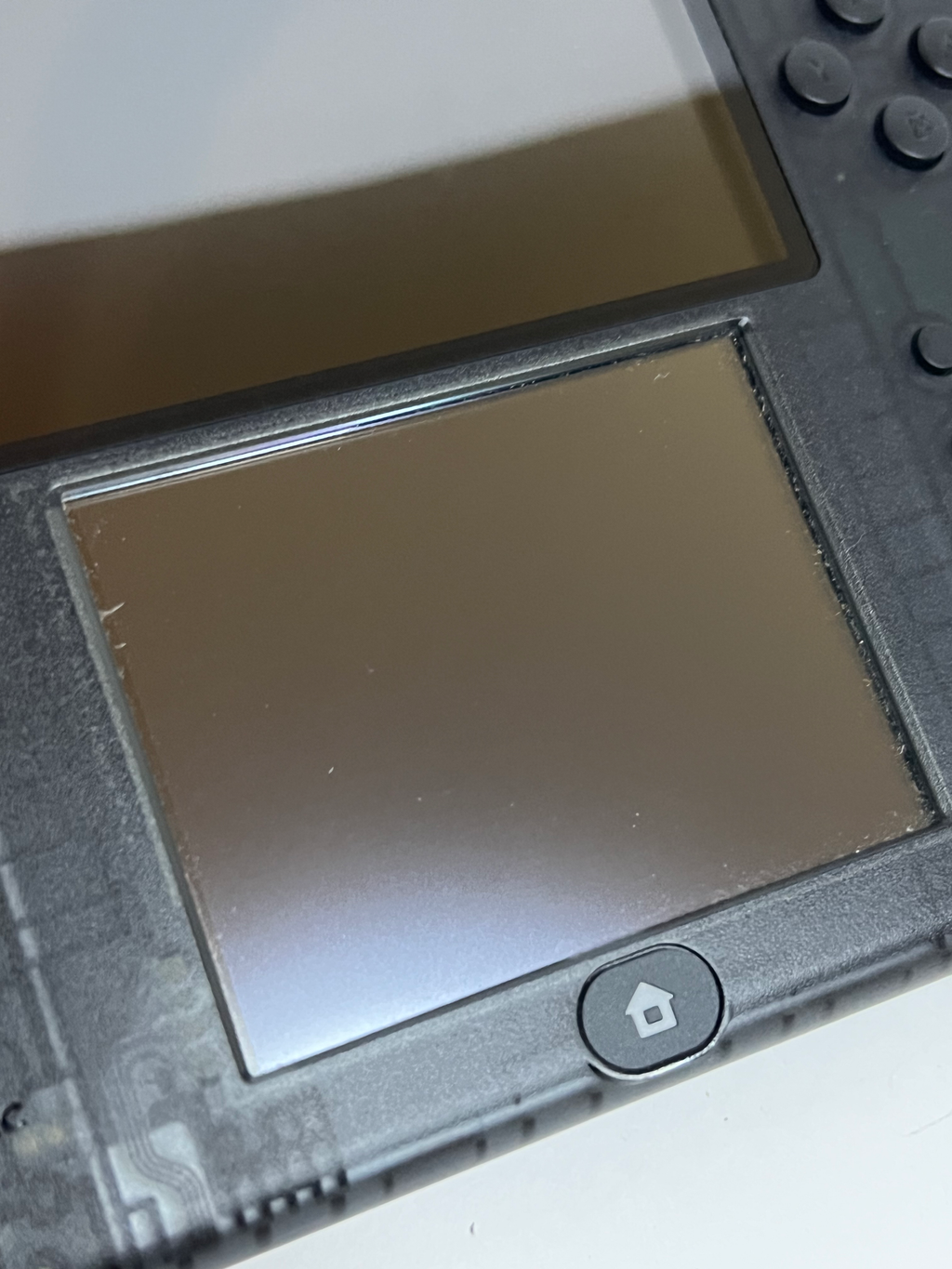 Nintendo 2DS Konsole schwarz transparent in OVP mit 128GB, Pokemon Bank, Poke Mover & vielen Extras