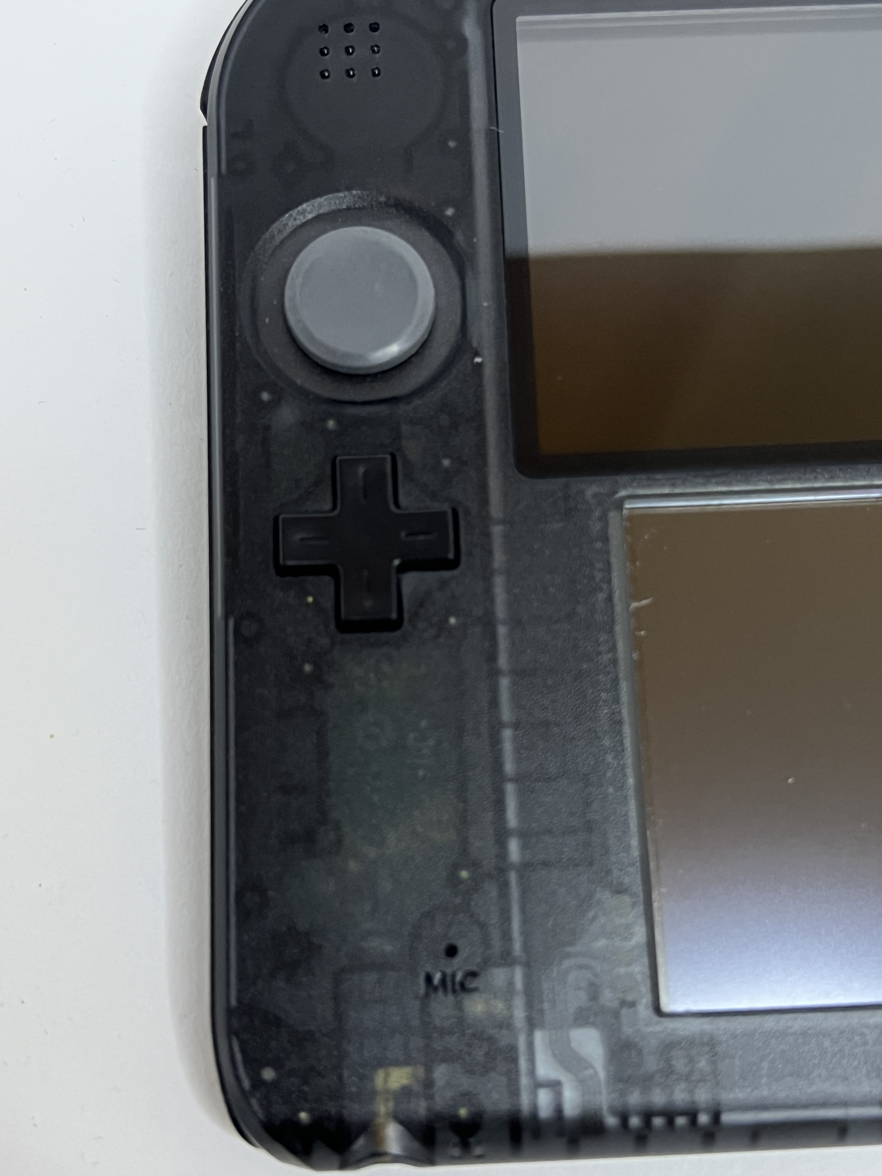 Nintendo 2DS Konsole schwarz transparent in OVP mit 128GB, Pokemon Bank, Poke Mover & vielen Extras