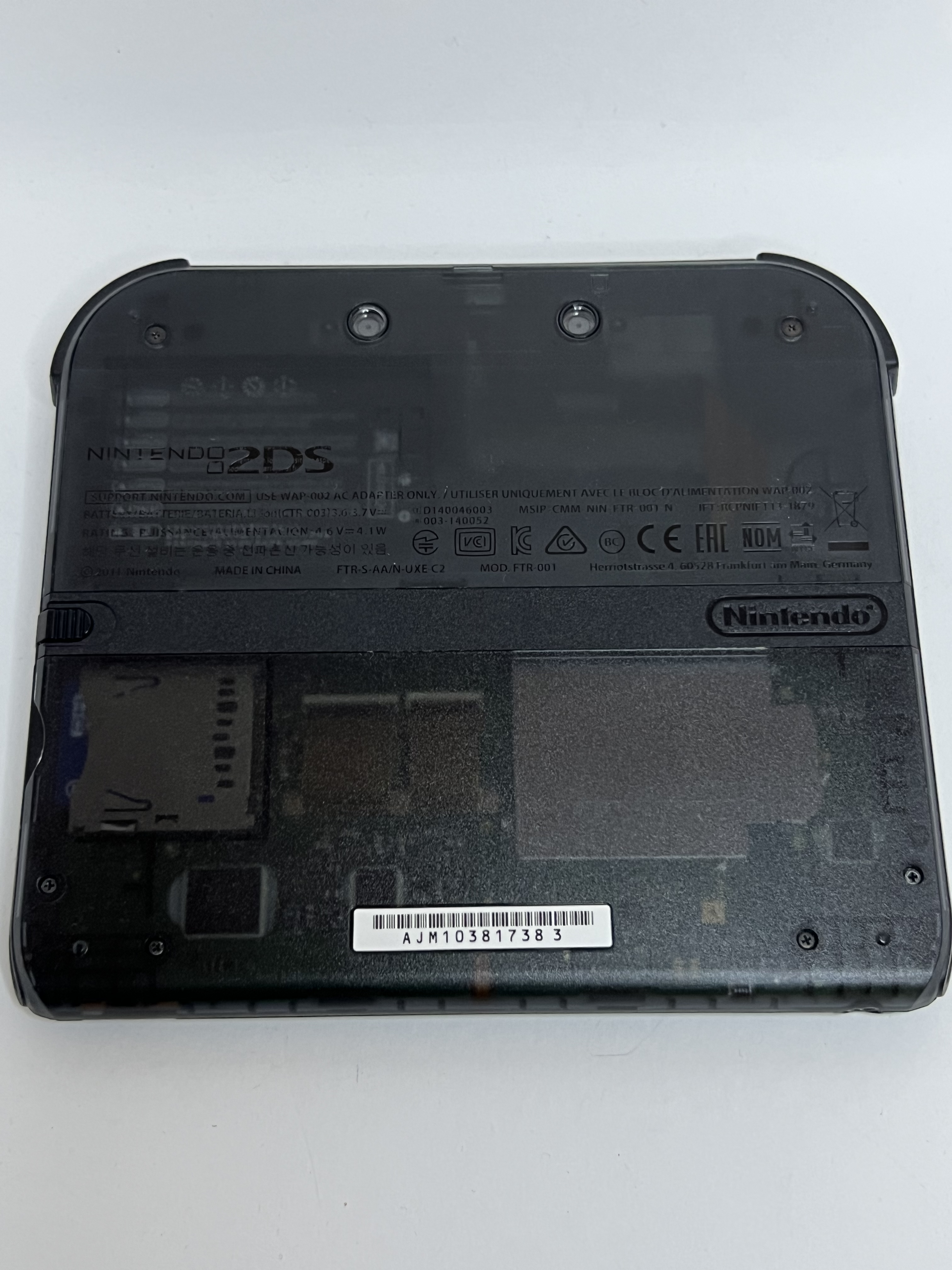 Nintendo 2DS Konsole schwarz transparent in OVP mit 128GB, Pokemon Bank, Poke Mover & vielen Extras
