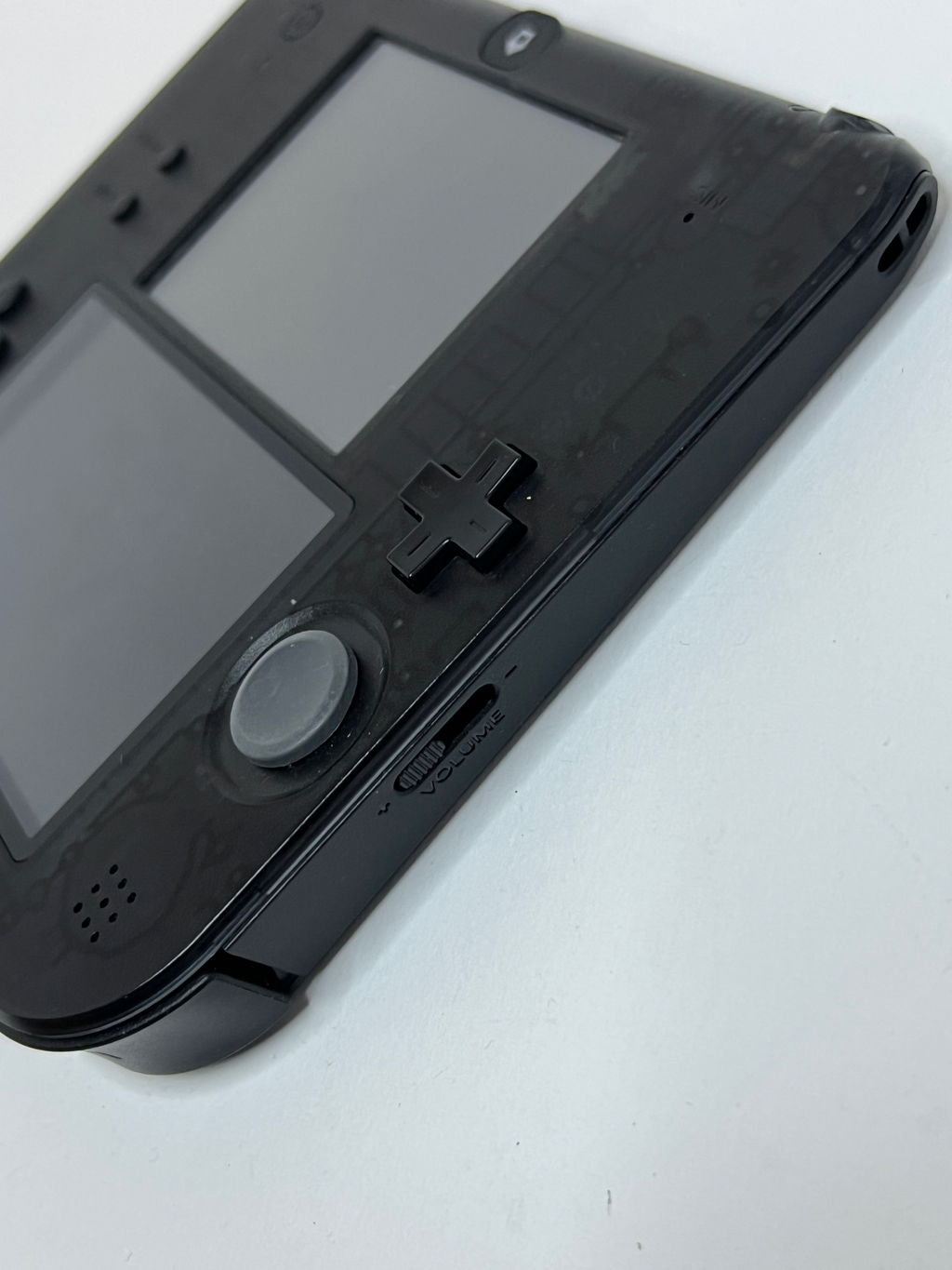 Nintendo 2DS Konsole schwarz transparent in OVP mit 128GB, Pokemon Bank, Poke Mover & vielen Extras