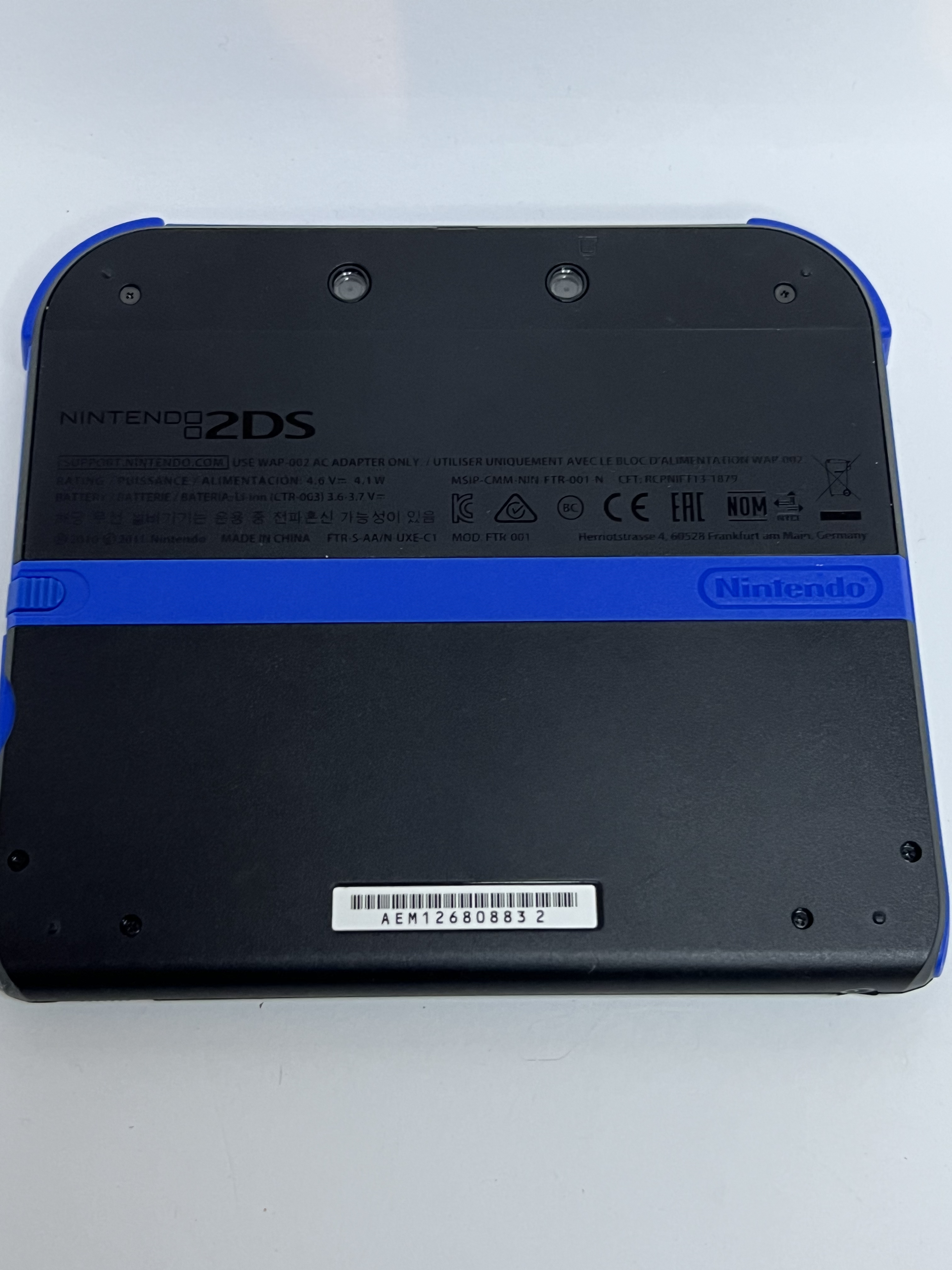 Nintendo 2DS Konsole schwarz blau CIB in OVP mit 128GB, Pokemon Bank, Poke Mover & vielen Extras