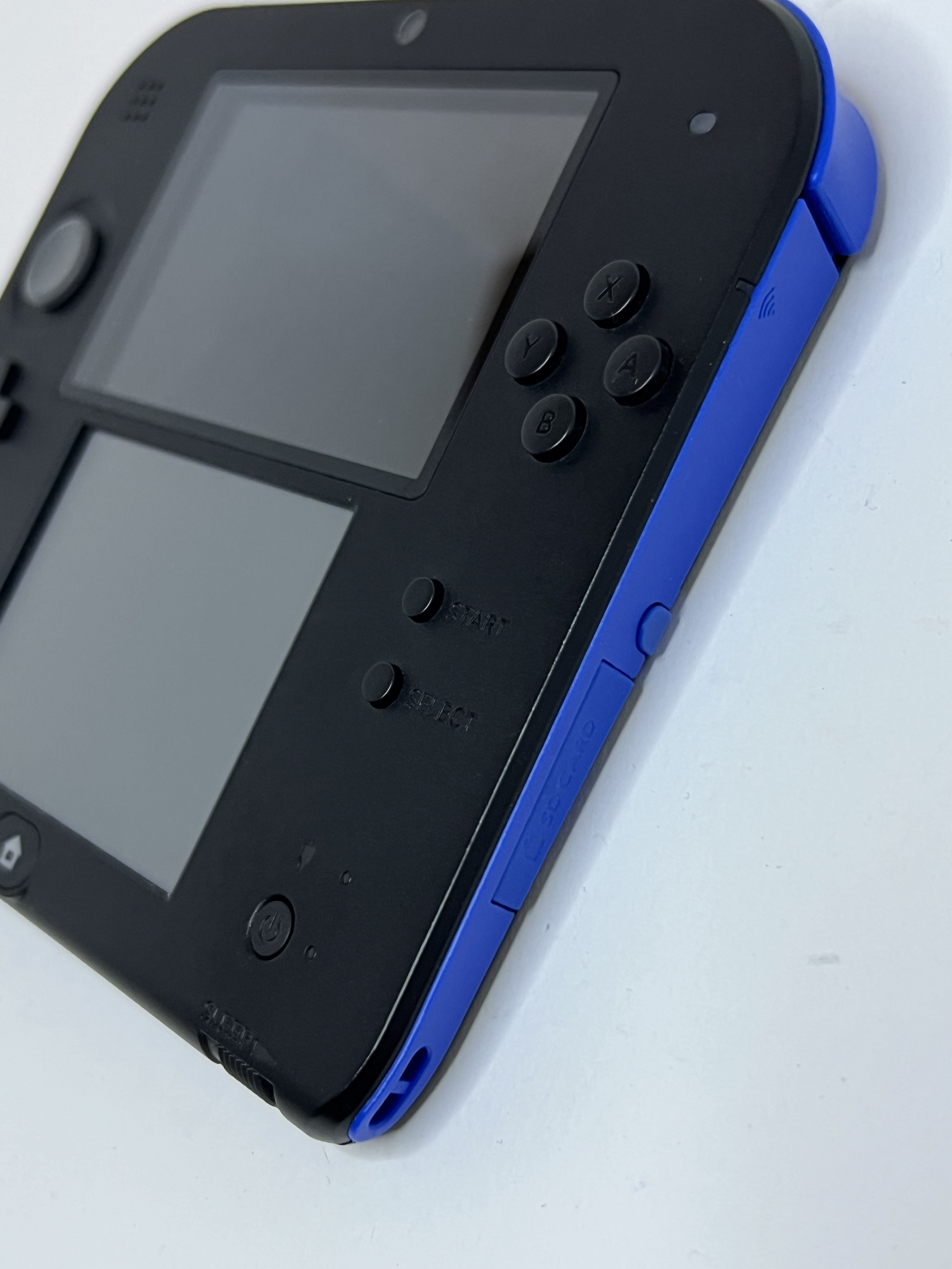 Nintendo 2DS Konsole schwarz blau CIB in OVP mit 128GB, Pokemon Bank, Poke Mover & vielen Extras