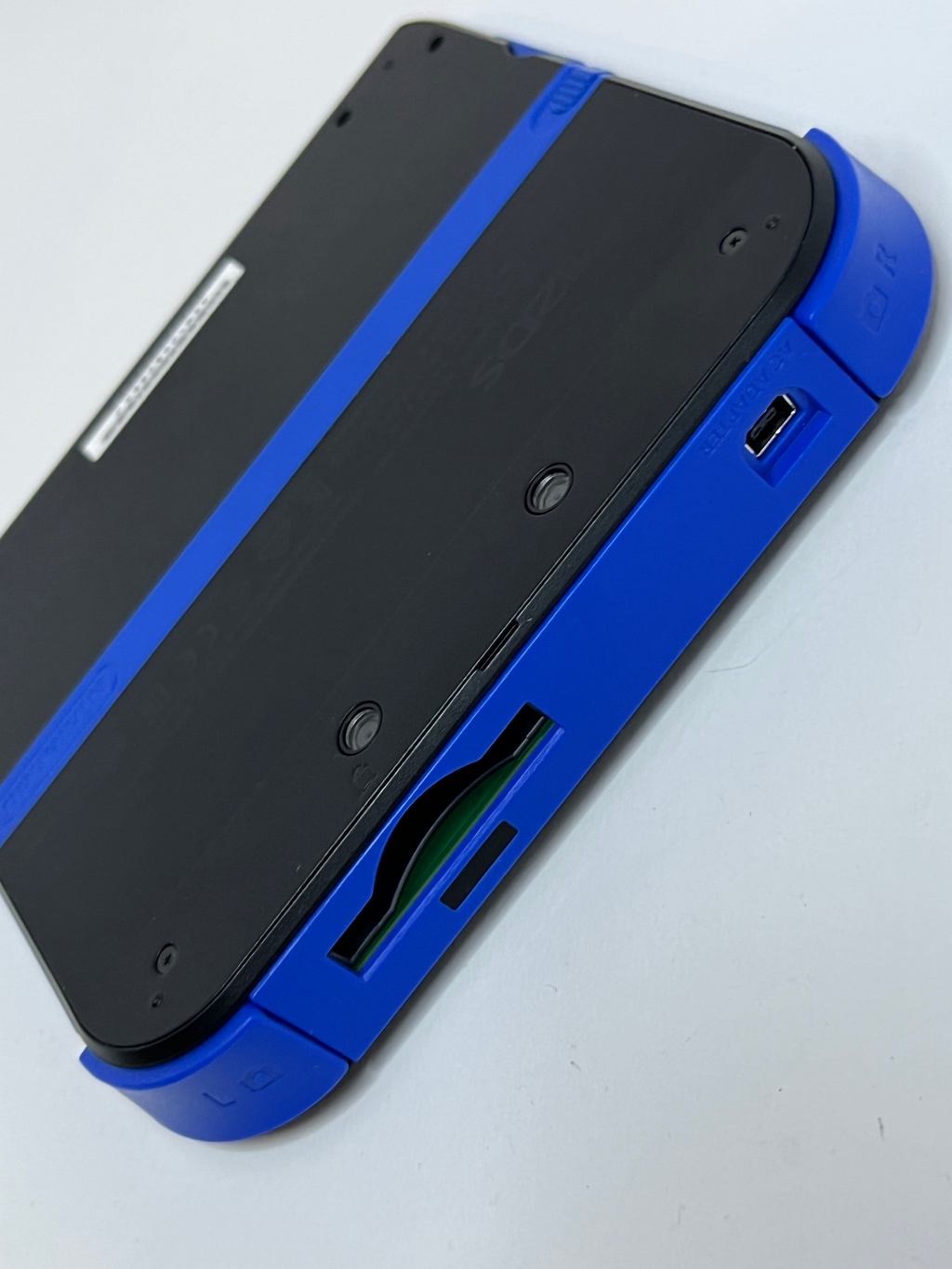 Nintendo 2DS Konsole schwarz blau CIB in OVP mit 128GB, Pokemon Bank, Poke Mover & vielen Extras