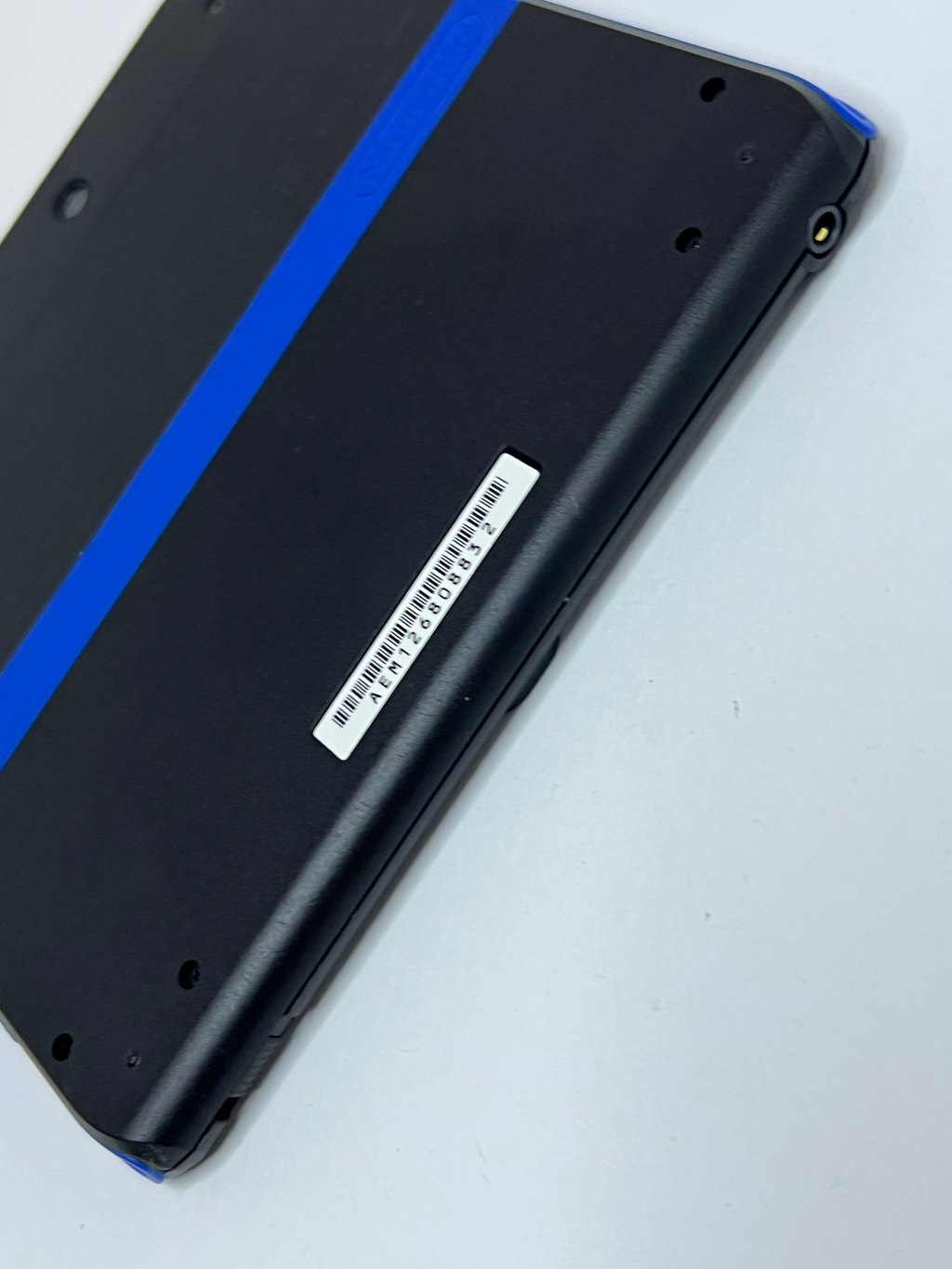 Nintendo 2DS Konsole schwarz blau CIB in OVP mit 128GB, Pokemon Bank, Poke Mover & vielen Extras