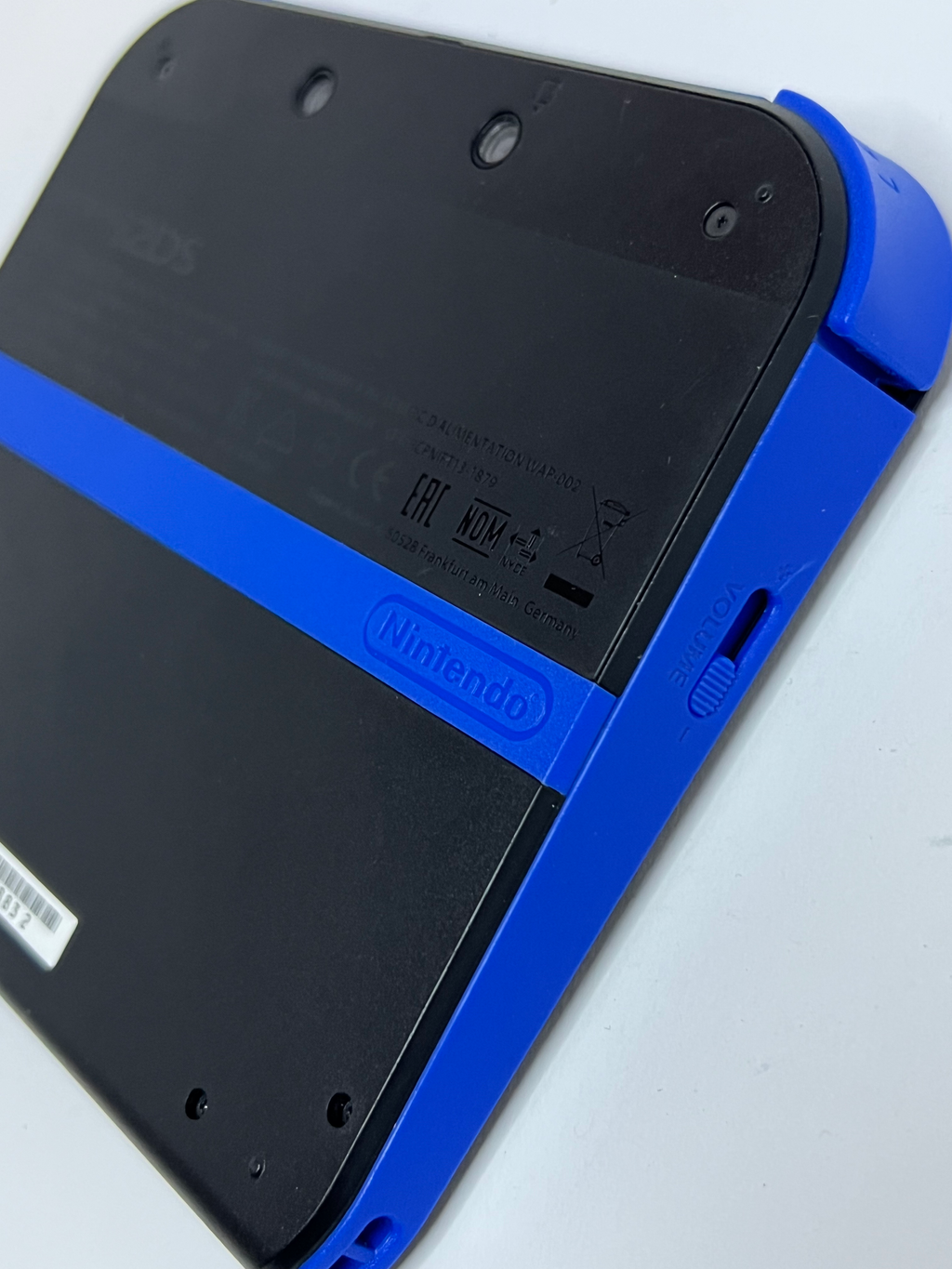 Nintendo 2DS Konsole schwarz blau CIB in OVP mit 128GB, Pokemon Bank, Poke Mover & vielen Extras