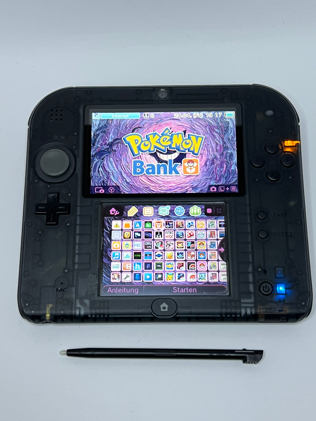 Nintendo 2DS Konsole schwarz transparent mit 128GB, Pokemon Bank, Poke Mover & vielen Extras