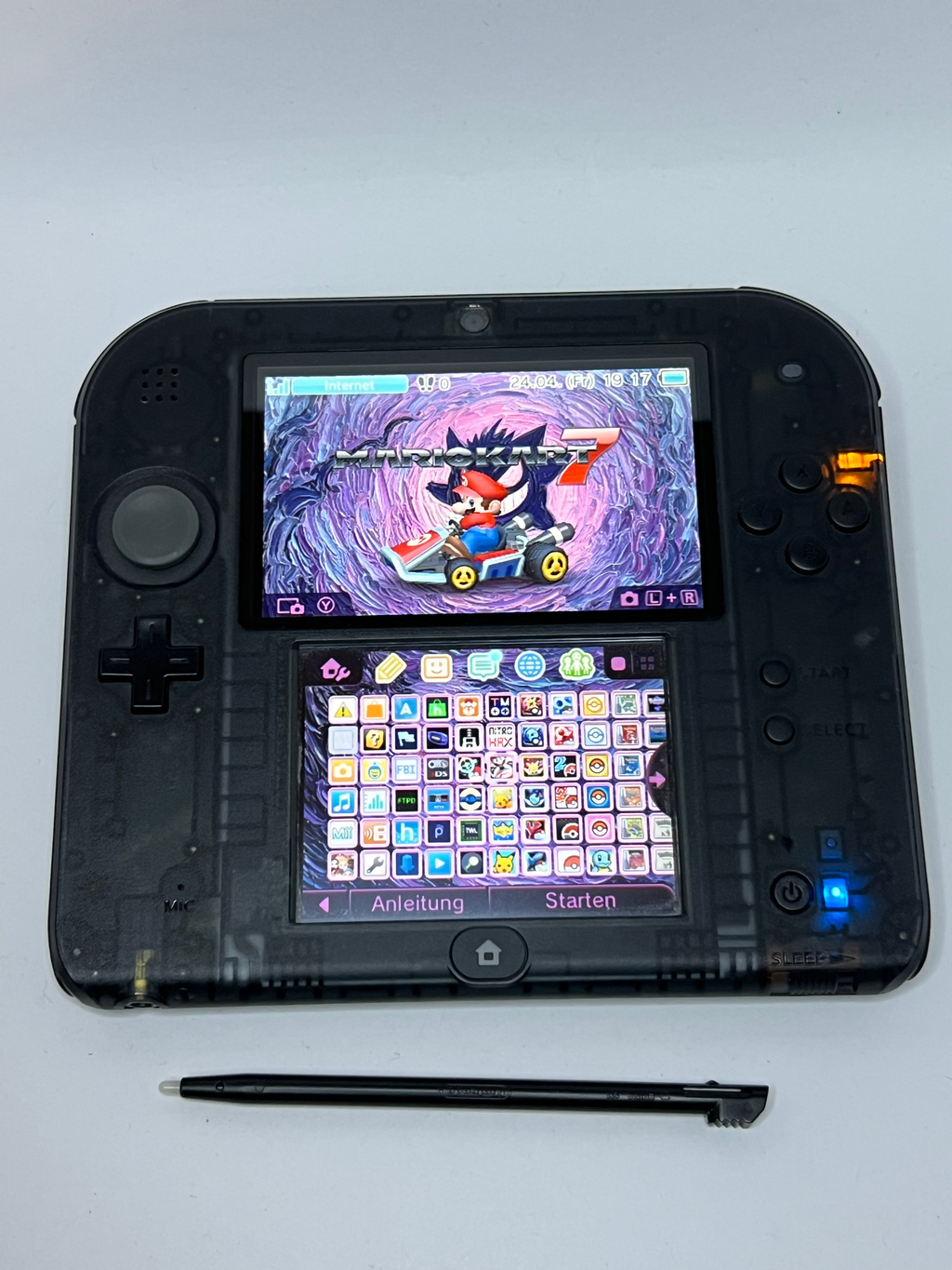 Nintendo 2DS Konsole schwarz transparent mit 128GB, Pokemon Bank, Poke Mover & vielen Extras