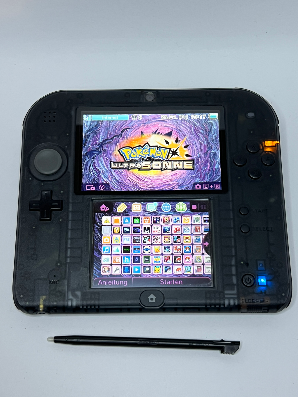 Nintendo 2DS Konsole schwarz transparent mit 128GB, Pokemon Bank, Poke Mover & vielen Extras