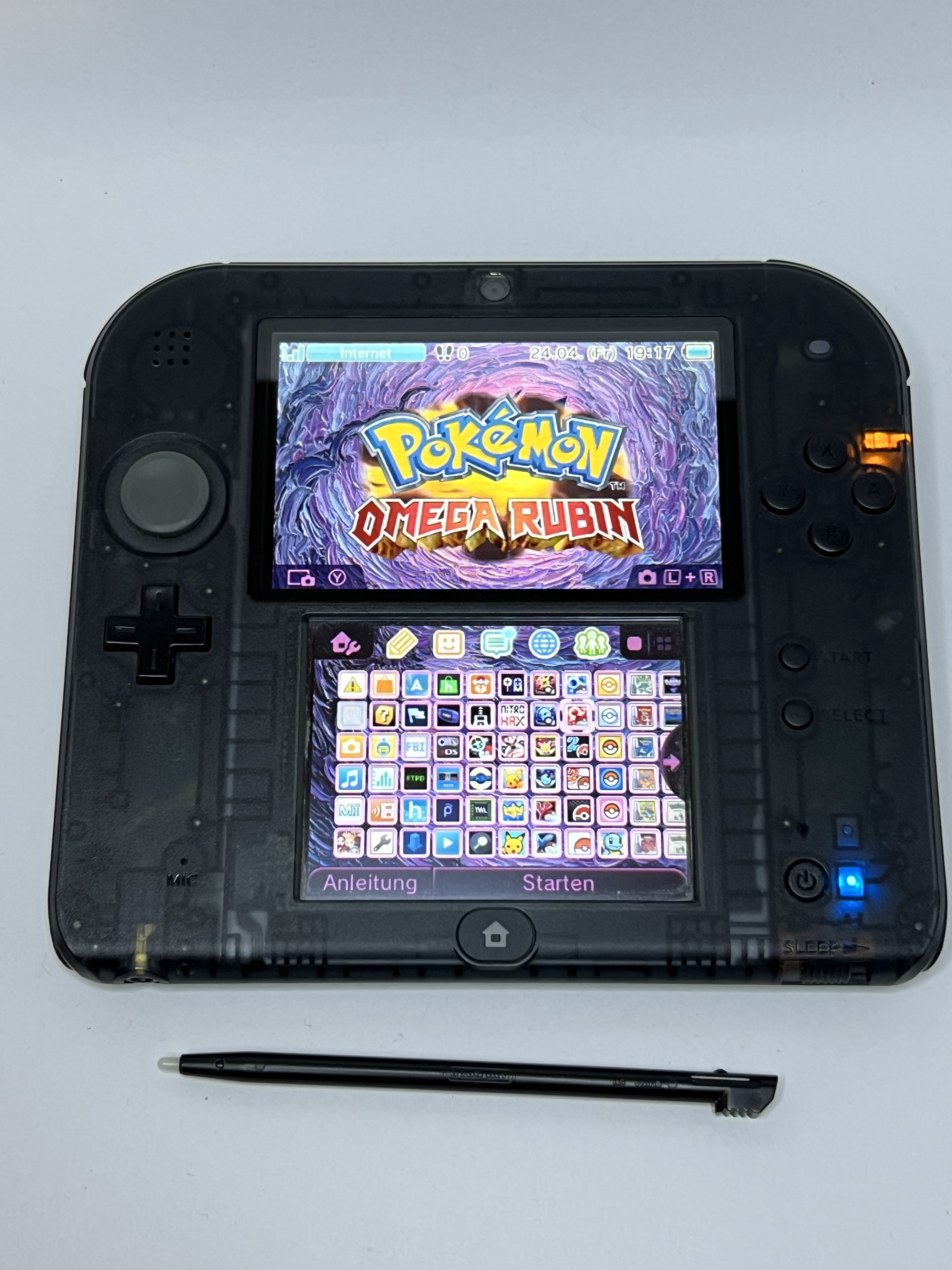 Nintendo 2DS Konsole schwarz transparent mit 128GB, Pokemon Bank, Poke Mover & vielen Extras