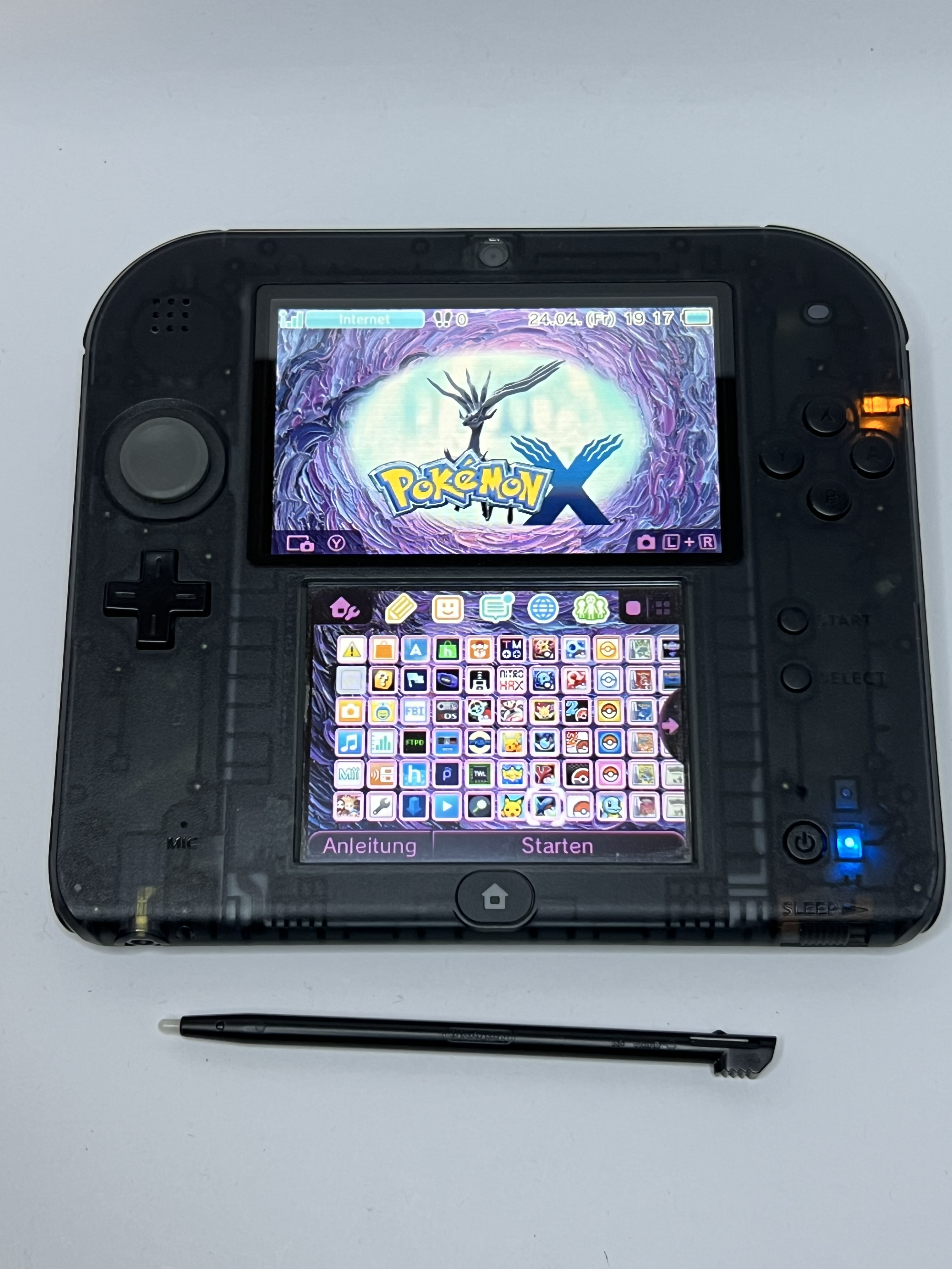 Nintendo 2DS Konsole schwarz transparent mit 128GB, Pokemon Bank, Poke Mover & vielen Extras