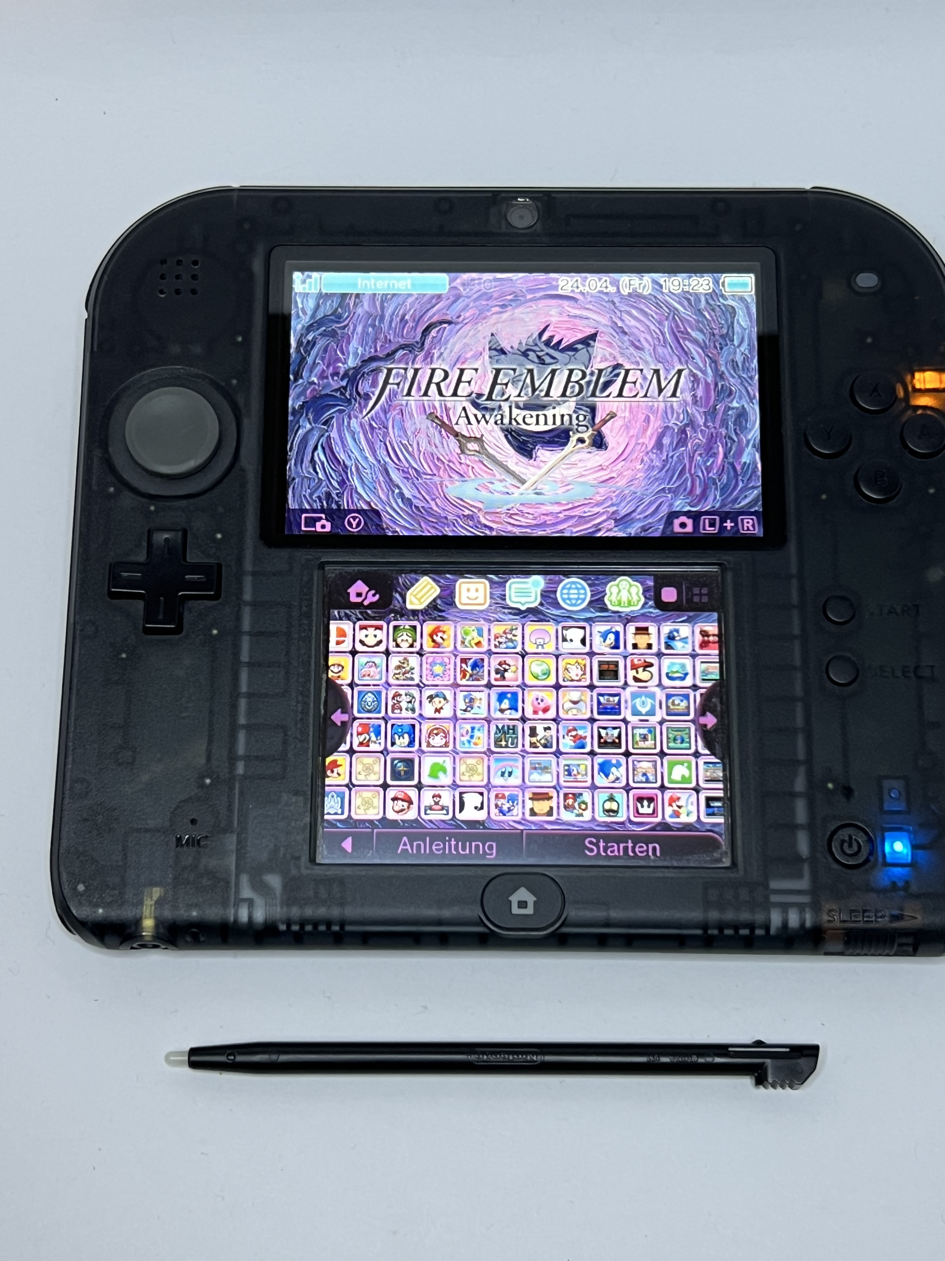 Nintendo 2DS Konsole schwarz transparent mit 128GB, Pokemon Bank, Poke Mover & vielen Extras