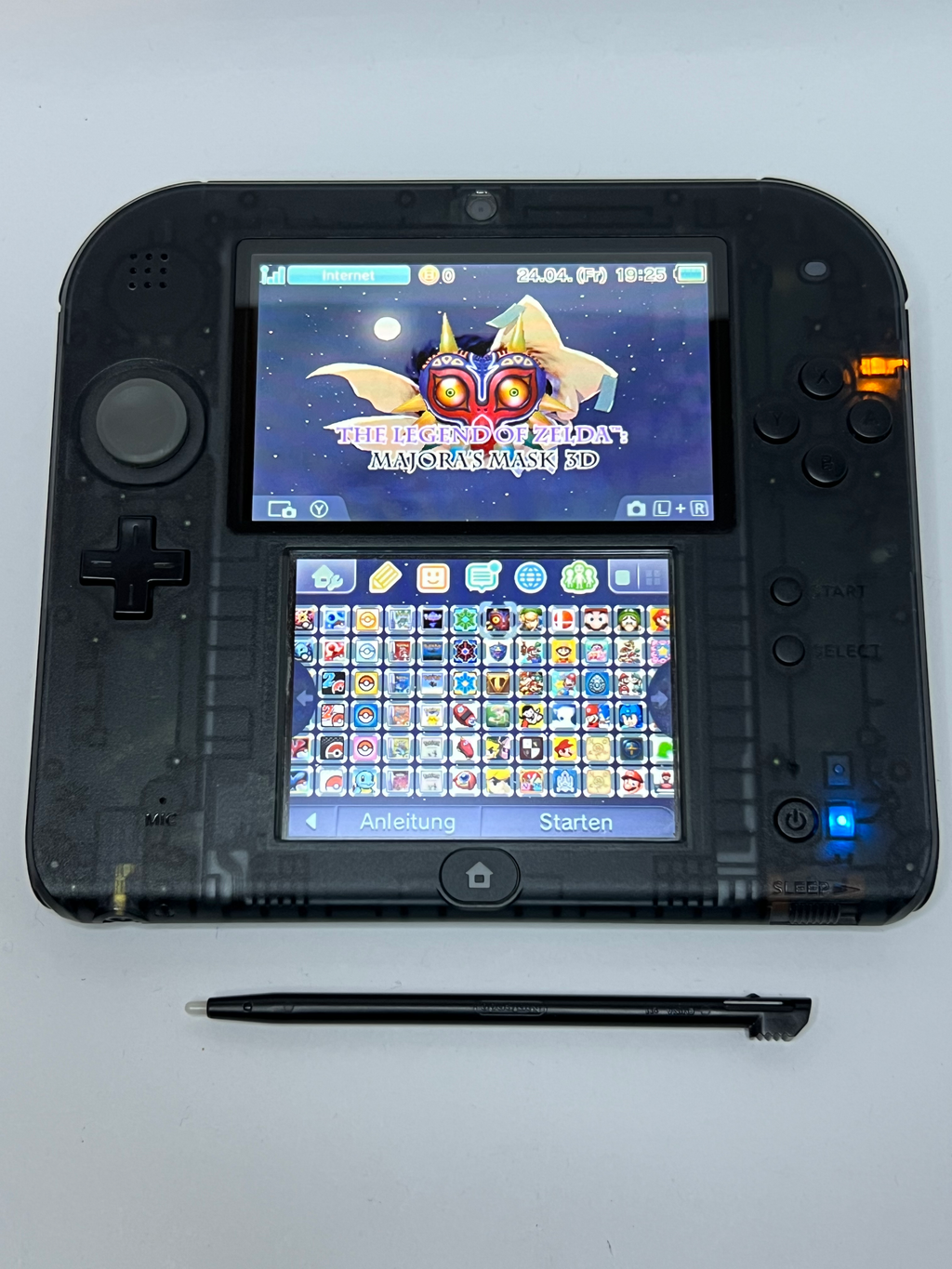 Nintendo 2DS Konsole schwarz transparent in OVP mit 128GB, Pokemon Bank, Poke Mover & vielen Extras