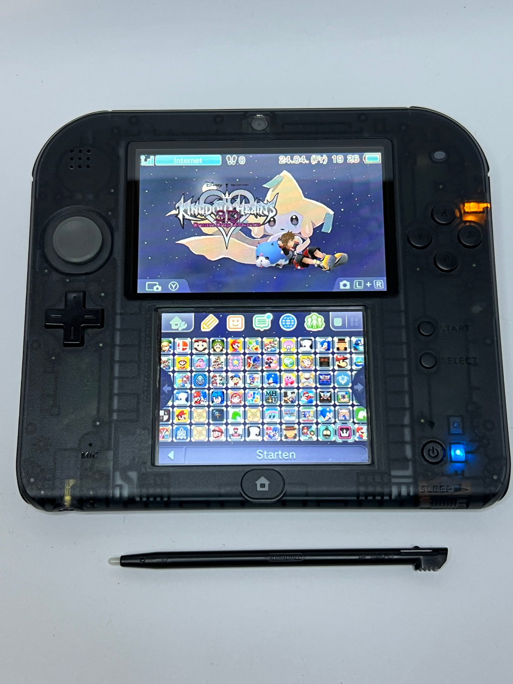 Nintendo 2DS Konsole schwarz transparent in OVP mit 128GB, Pokemon Bank, Poke Mover & vielen Extras