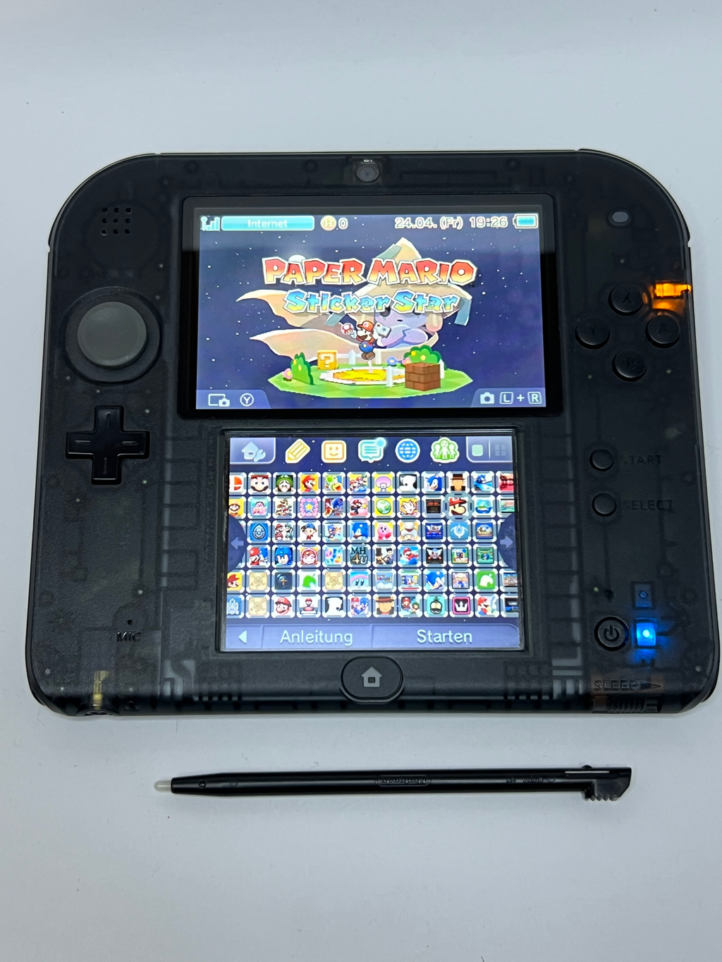 Nintendo 2DS Konsole schwarz transparent in OVP mit 128GB, Pokemon Bank, Poke Mover & vielen Extras