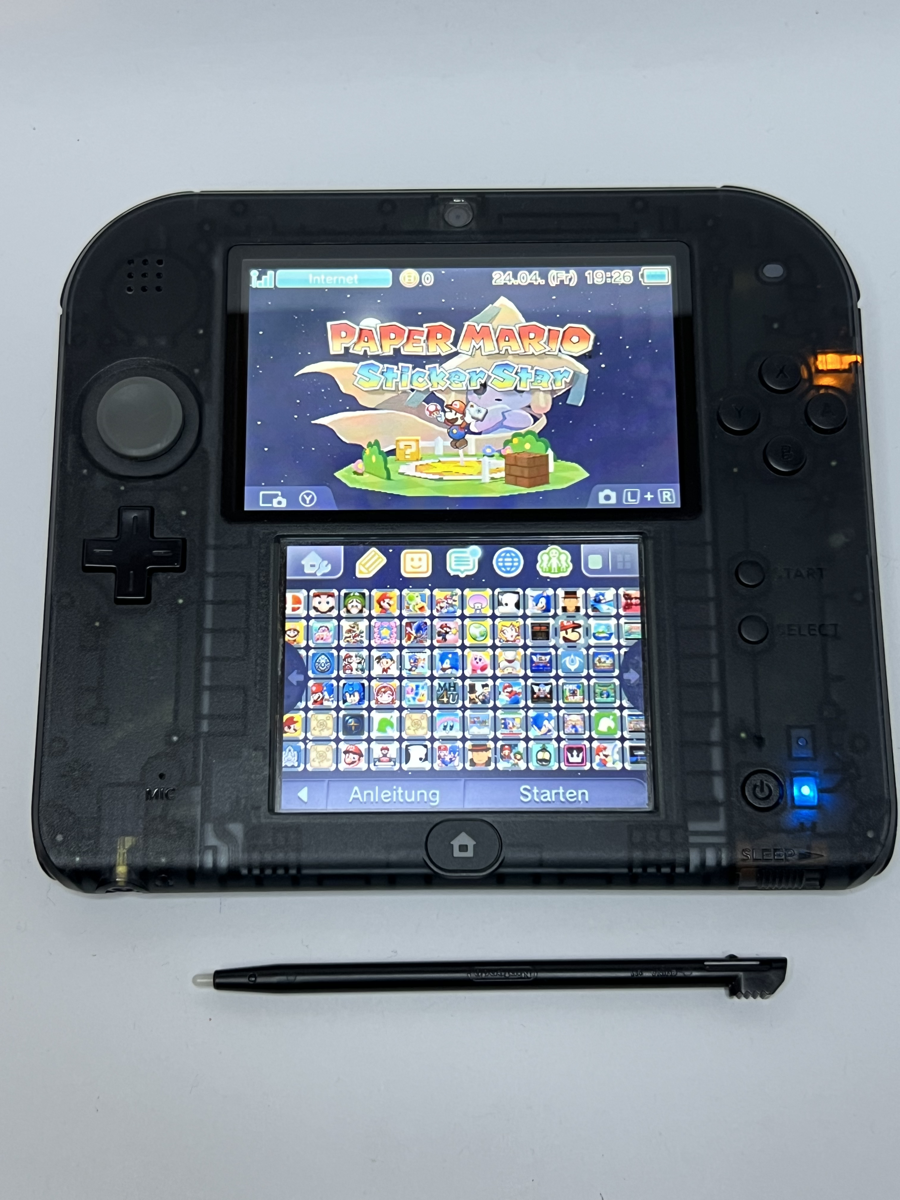 Nintendo 2DS Konsole schwarz transparent in OVP mit 128GB, Pokemon Bank, Poke Mover & vielen Extras