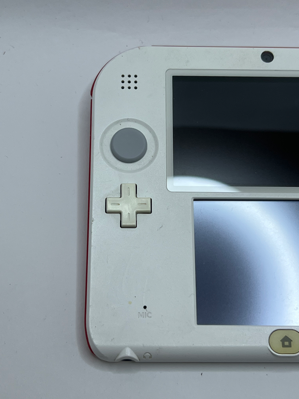 Nintendo 2DS Konsole weiß rot mit 128GB, Pokemon Bank, Poke Mover & vielen Extras