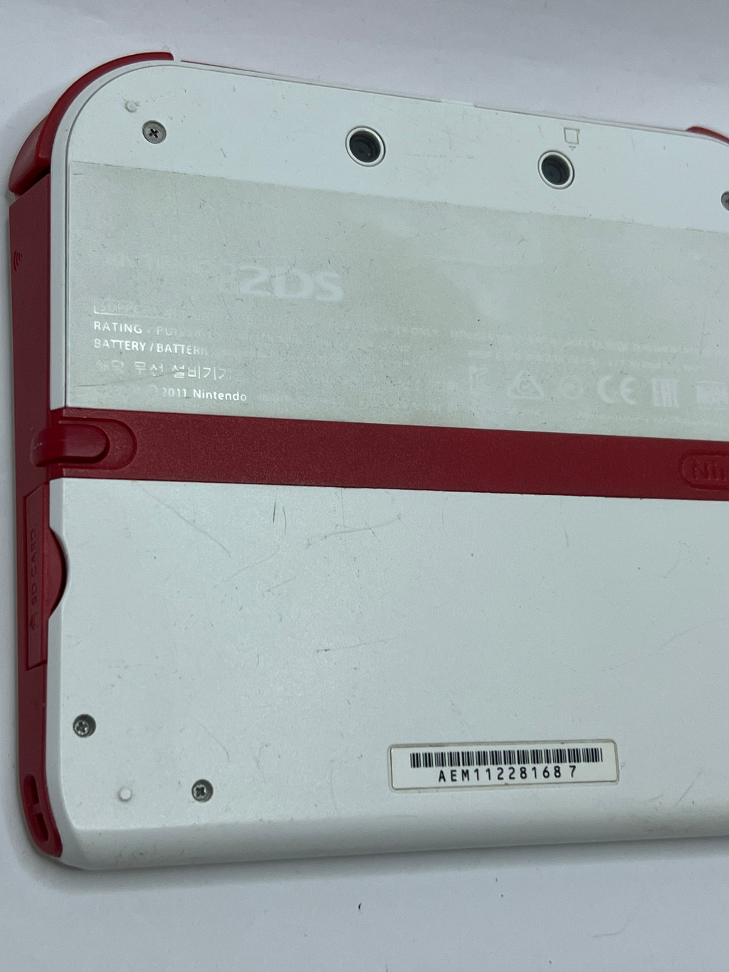 Nintendo 2DS Konsole weiß rot mit 128GB, Pokemon Bank, Poke Mover & vielen Extras