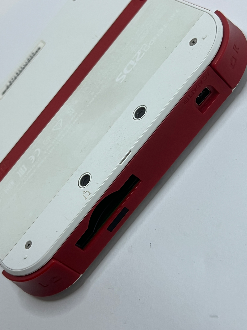 Nintendo 2DS Konsole weiß rot mit 128GB, Pokemon Bank, Poke Mover & vielen Extras