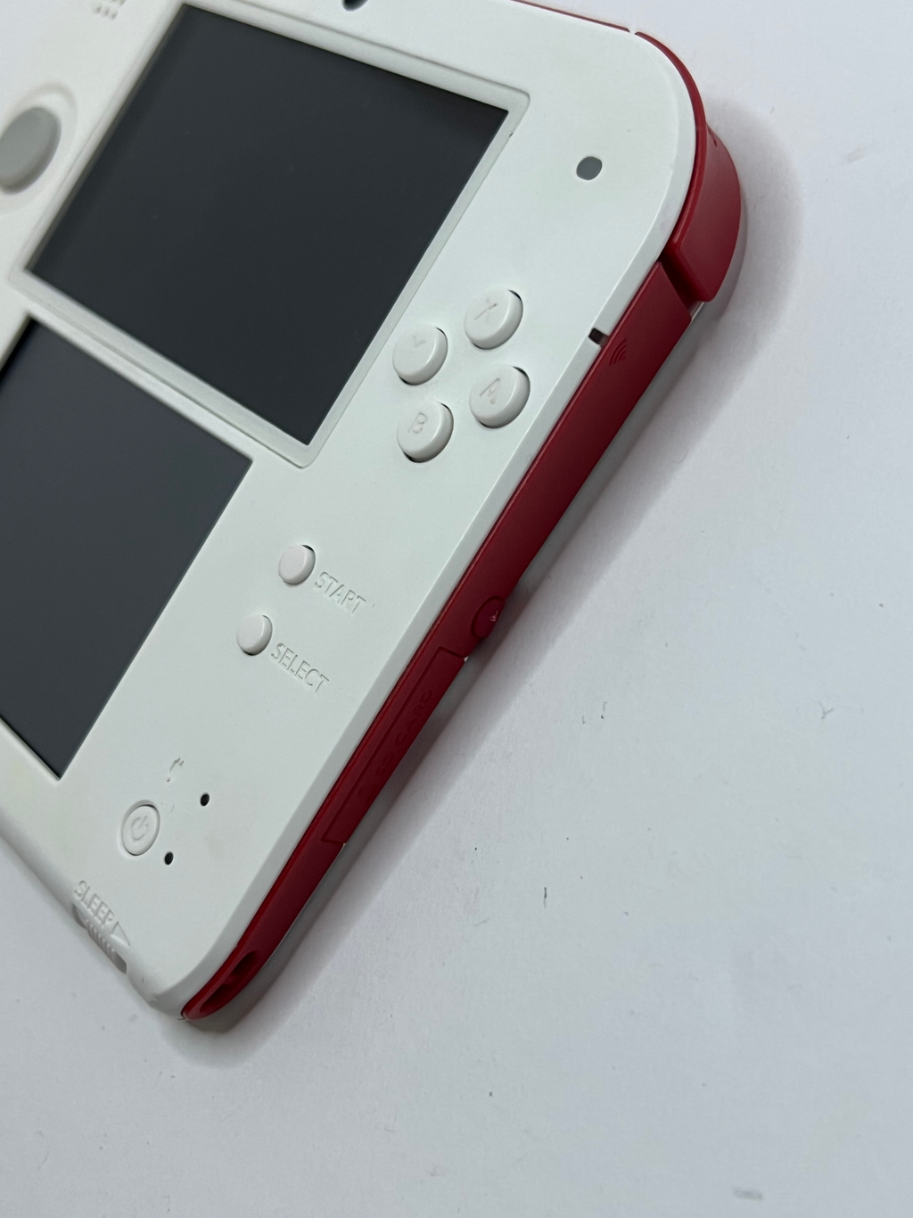 Nintendo 2DS Konsole weiß rot mit 128GB, Pokemon Bank, Poke Mover & vielen Extras