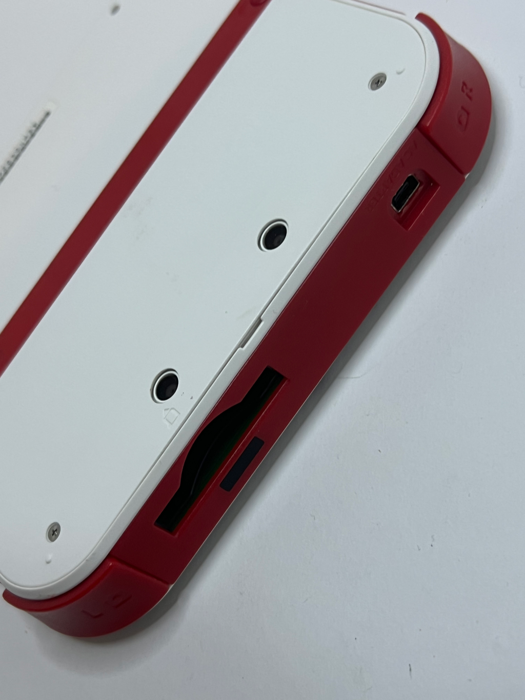Nintendo 2DS Konsole weiß rot mit 128GB, Pokemon Bank, Poke Mover & vielen Extras