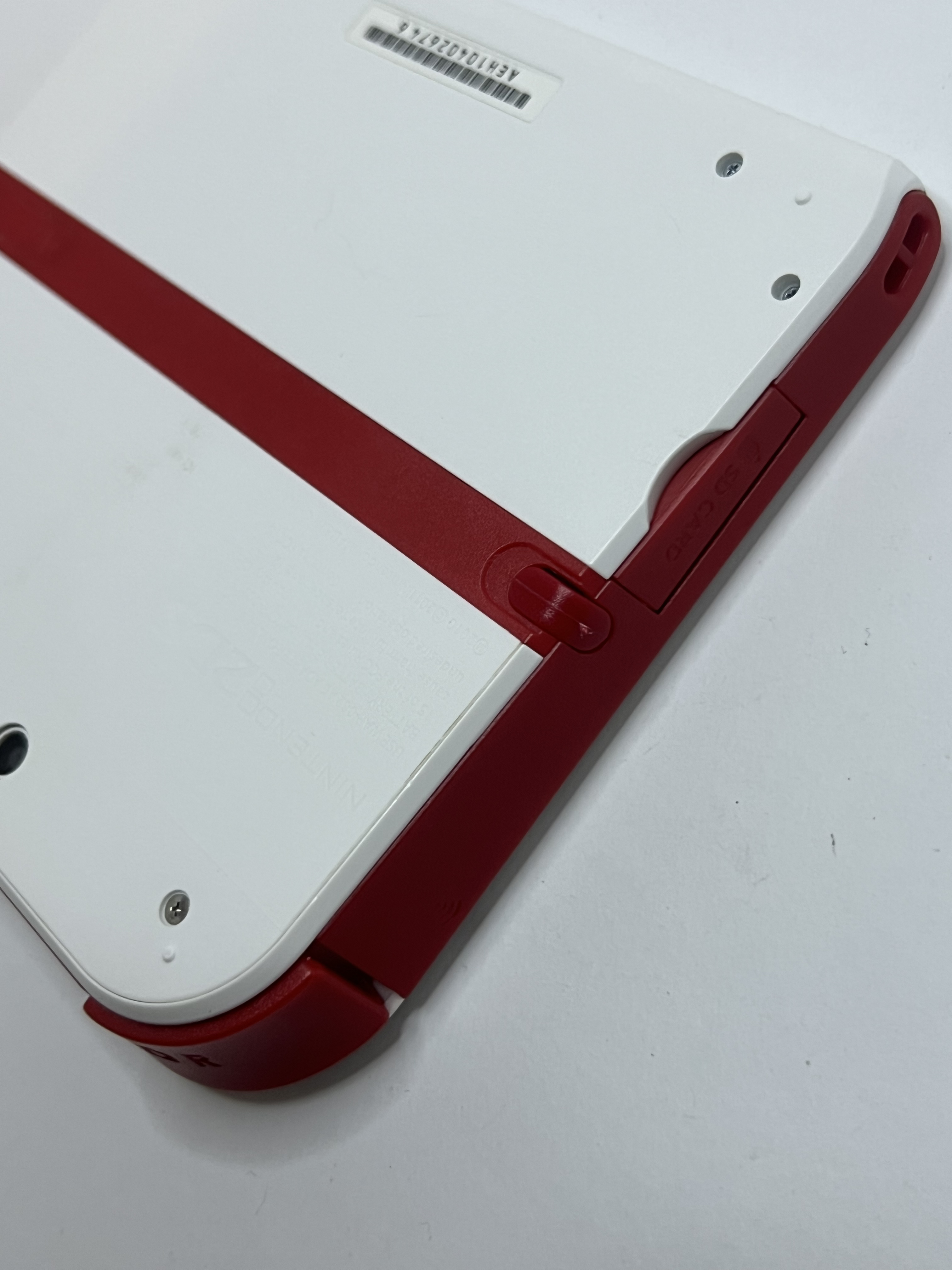 Nintendo 2DS Konsole weiß rot mit 128GB, Pokemon Bank, Poke Mover & vielen Extras
