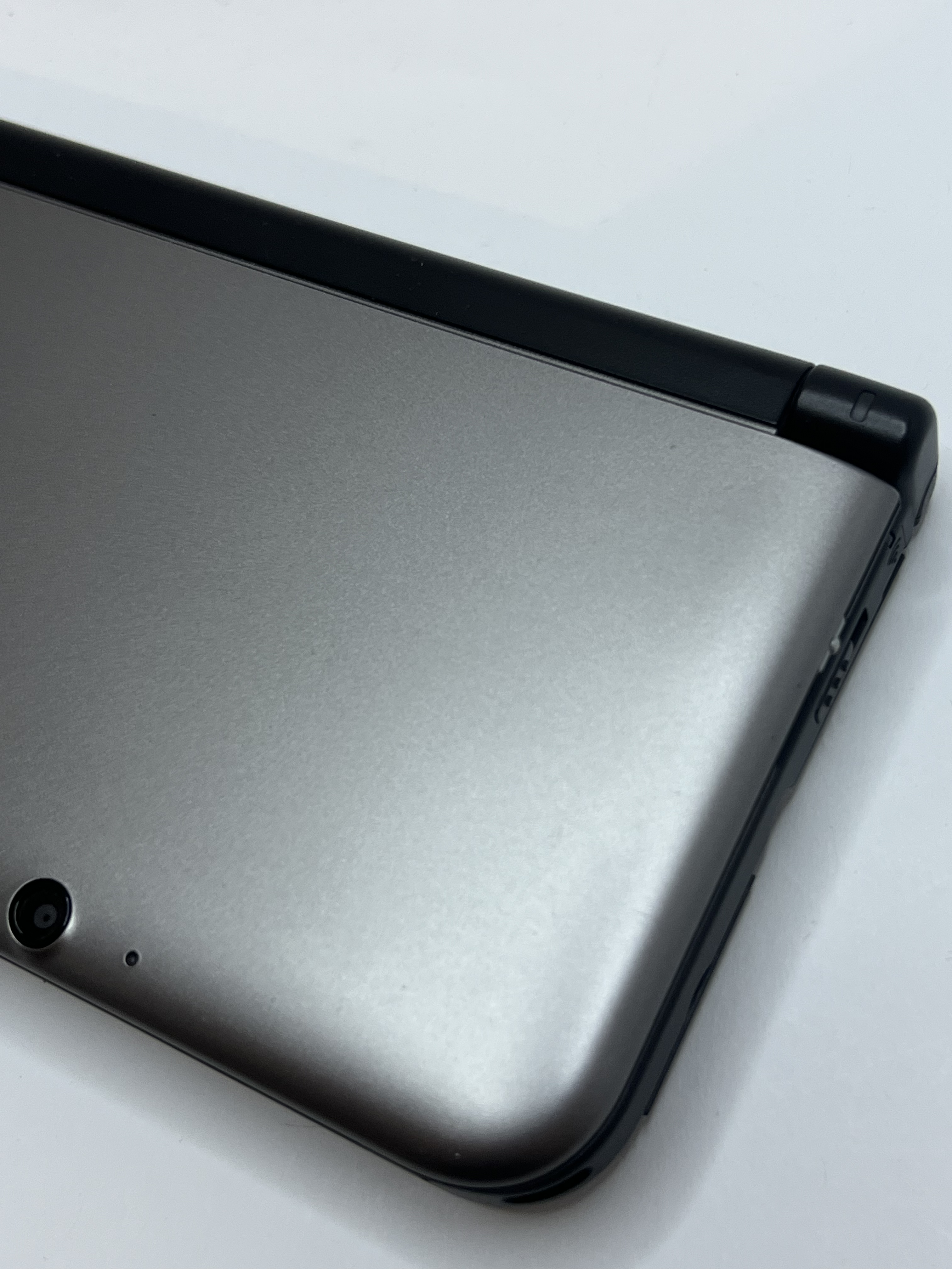 Nintendo 3DS XL Konsole silber mit 128GB, Pokemon Bank, Poke Mover & vielen Extras