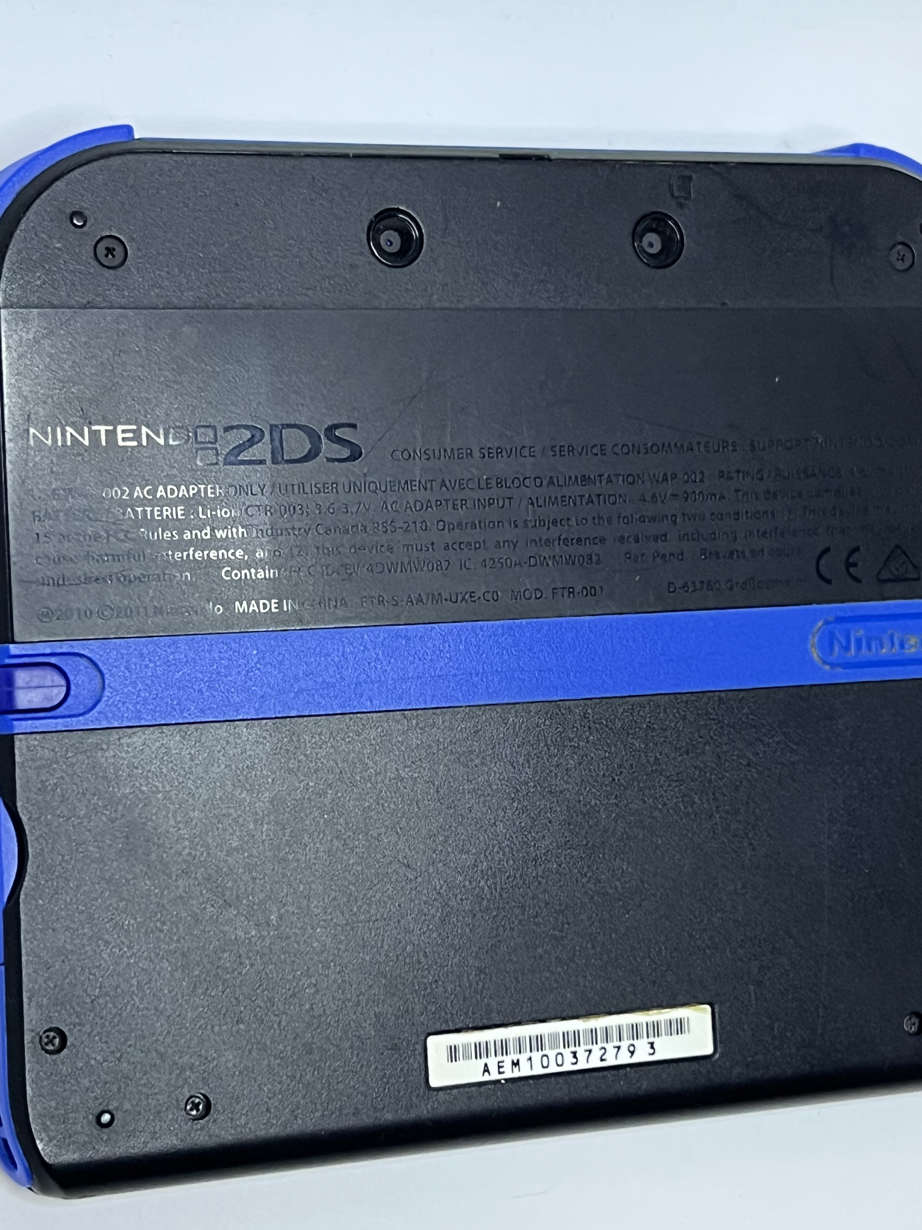 Nintendo 2DS Konsole schwarz blau mit 128GB, Pokemon Bank, Poke Mover & vielen Extras