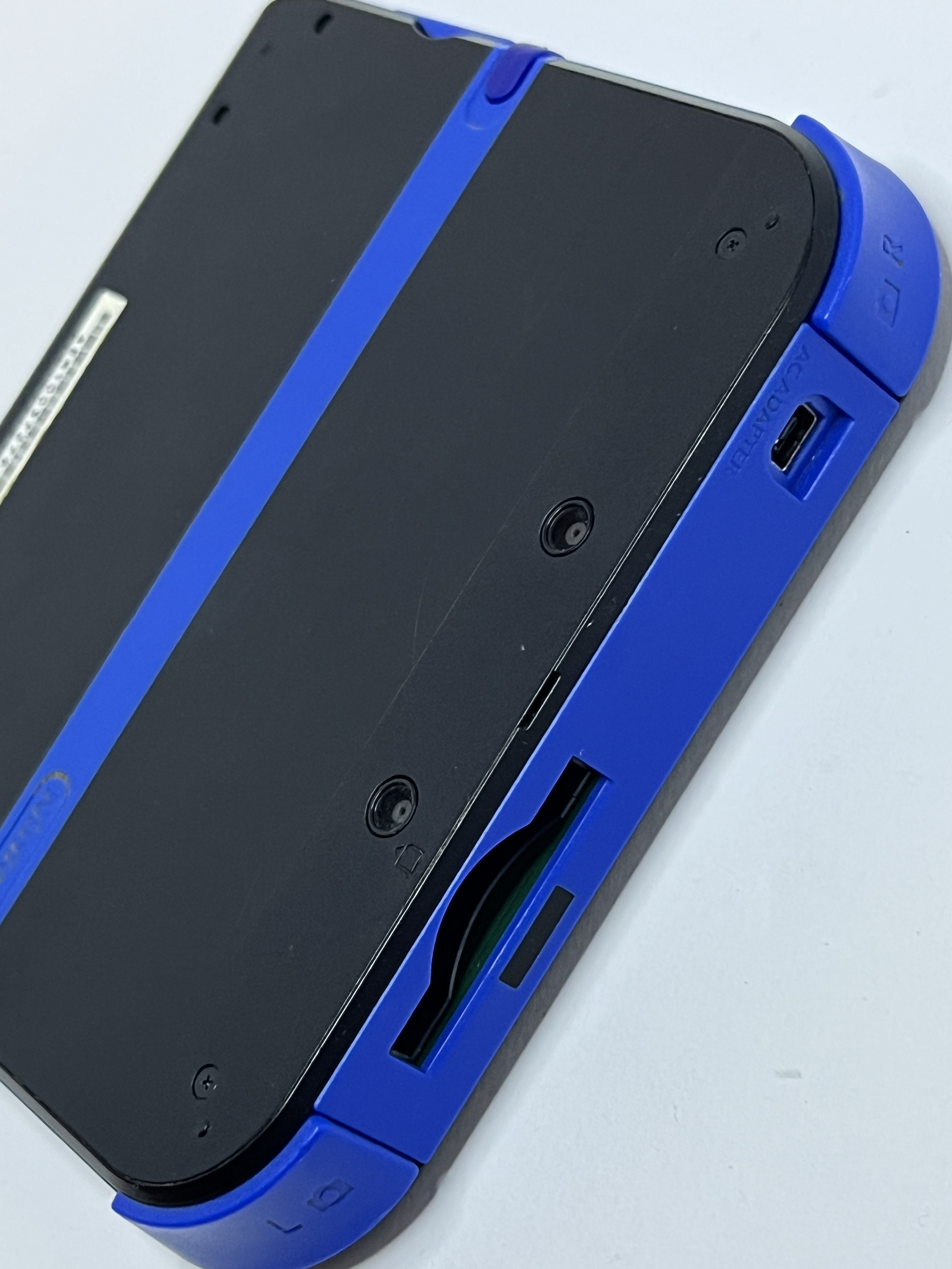 Nintendo 2DS Konsole schwarz blau mit 128GB, Pokemon Bank, Poke Mover & vielen Extras