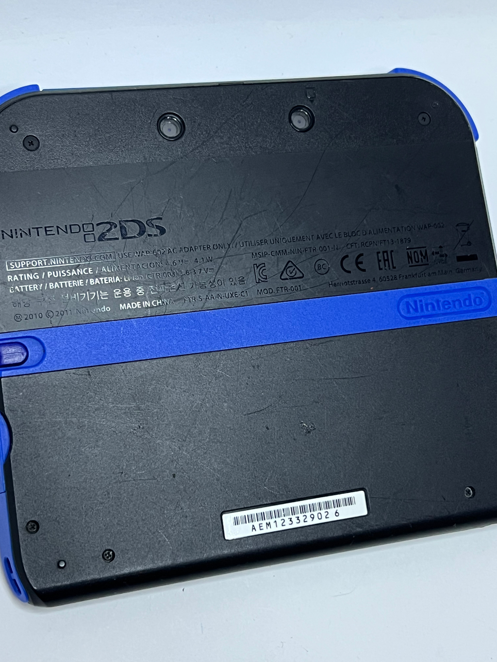 Nintendo 2DS Konsole schwarz blau mit 128GB, Pokemon Bank, Poke Mover & vielen Extras
