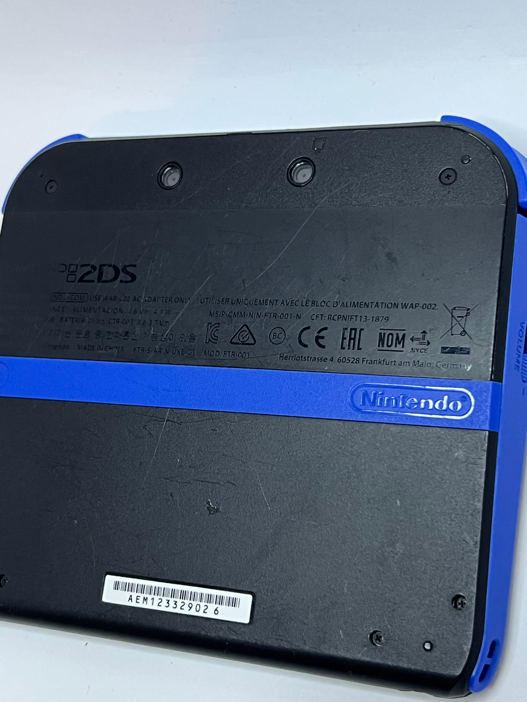 Nintendo 2DS Konsole schwarz blau mit 128GB, Pokemon Bank, Poke Mover & vielen Extras