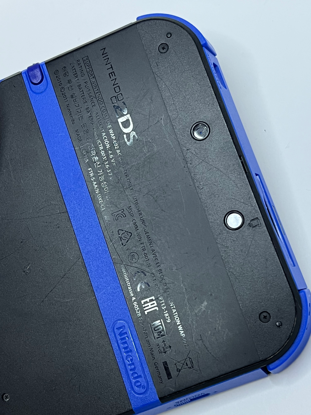 Nintendo 2DS Konsole schwarz blau mit 128GB, Pokemon Bank, Poke Mover & vielen Extras