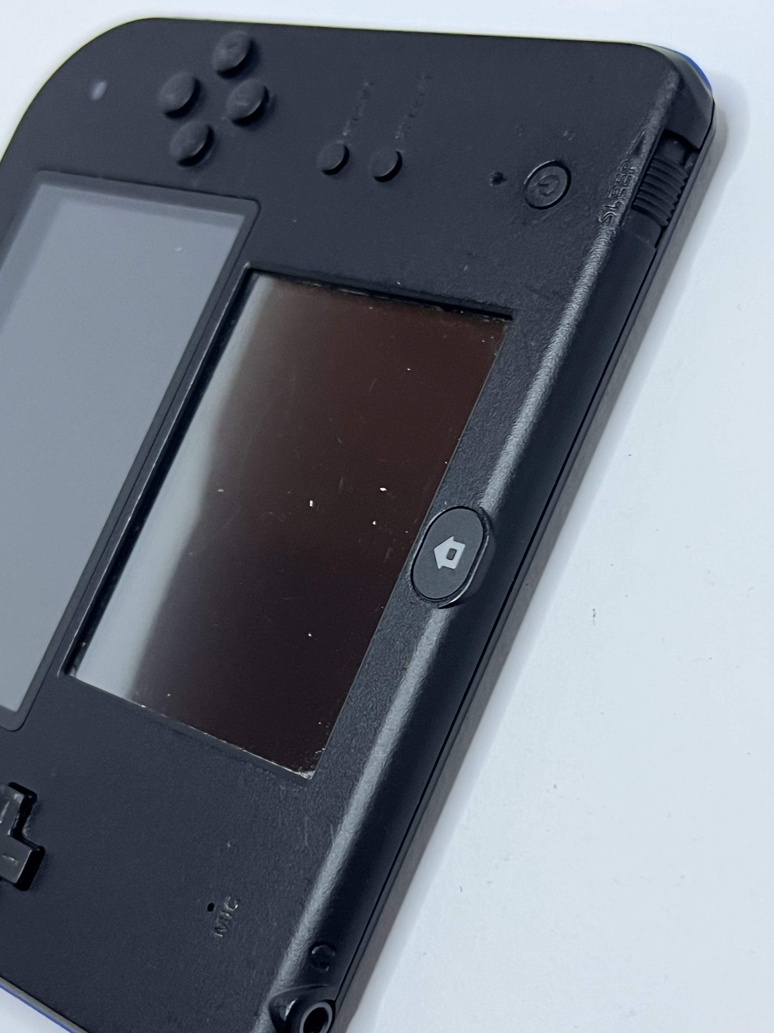 Nintendo 2DS Konsole schwarz blau mit 128GB, Pokemon Bank, Poke Mover & vielen Extras