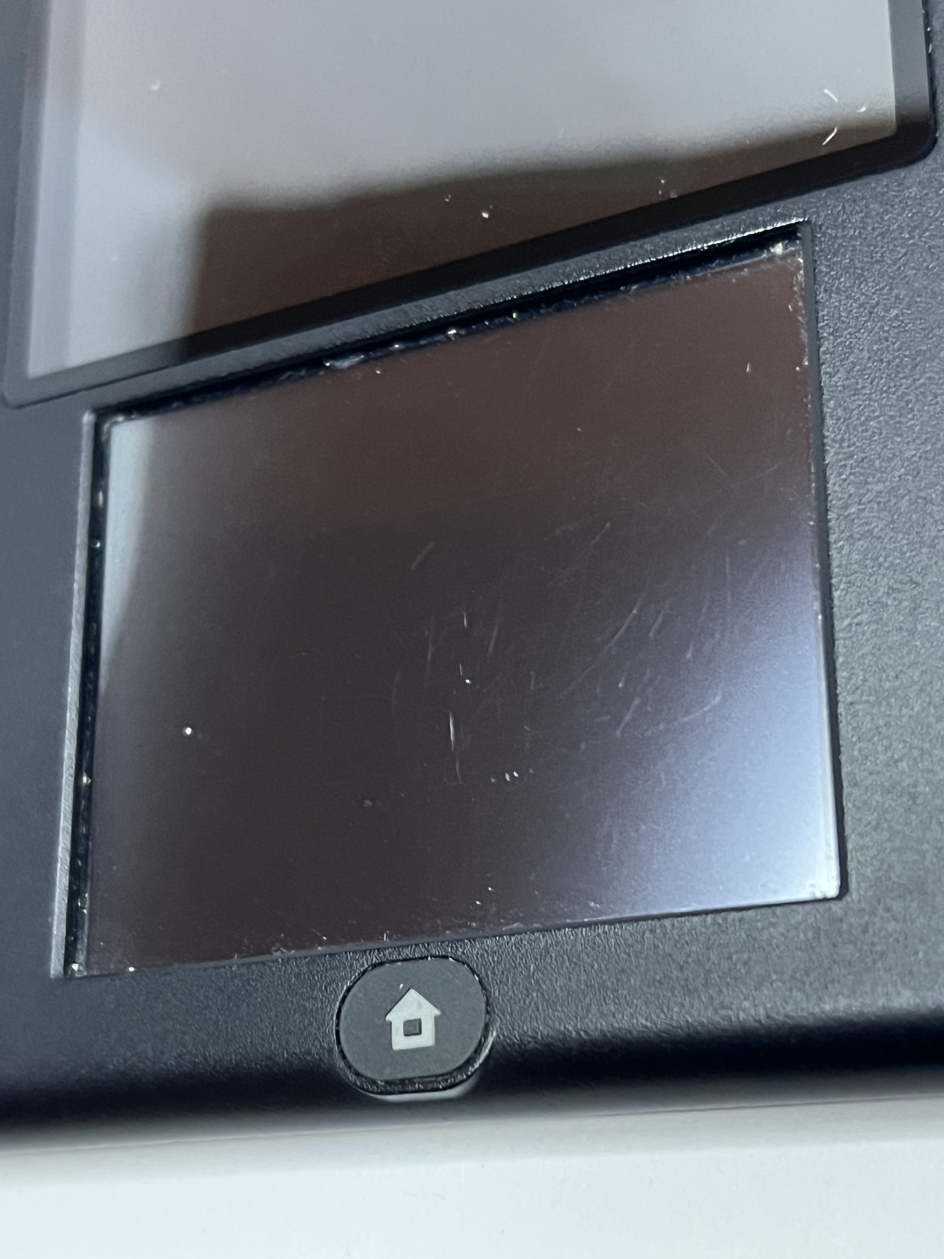 Nintendo 2DS Konsole schwarz blau mit 128GB, Pokemon Bank, Poke Mover & vielen Extras