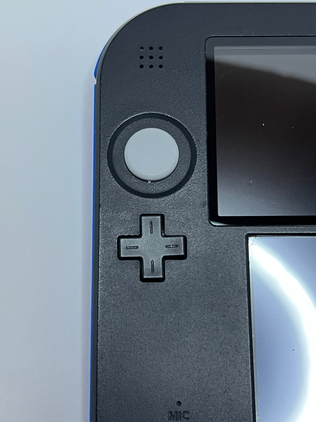 Nintendo 2DS Konsole schwarz blau mit 128GB, Pokemon Bank, Poke Mover & vielen Extras