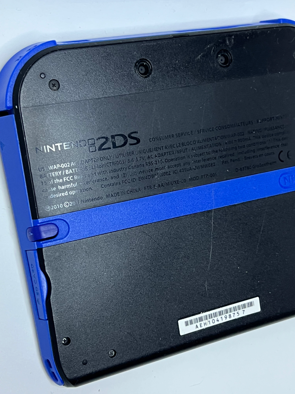 Nintendo 2DS Konsole schwarz blau mit 128GB, Pokemon Bank, Poke Mover & vielen Extras