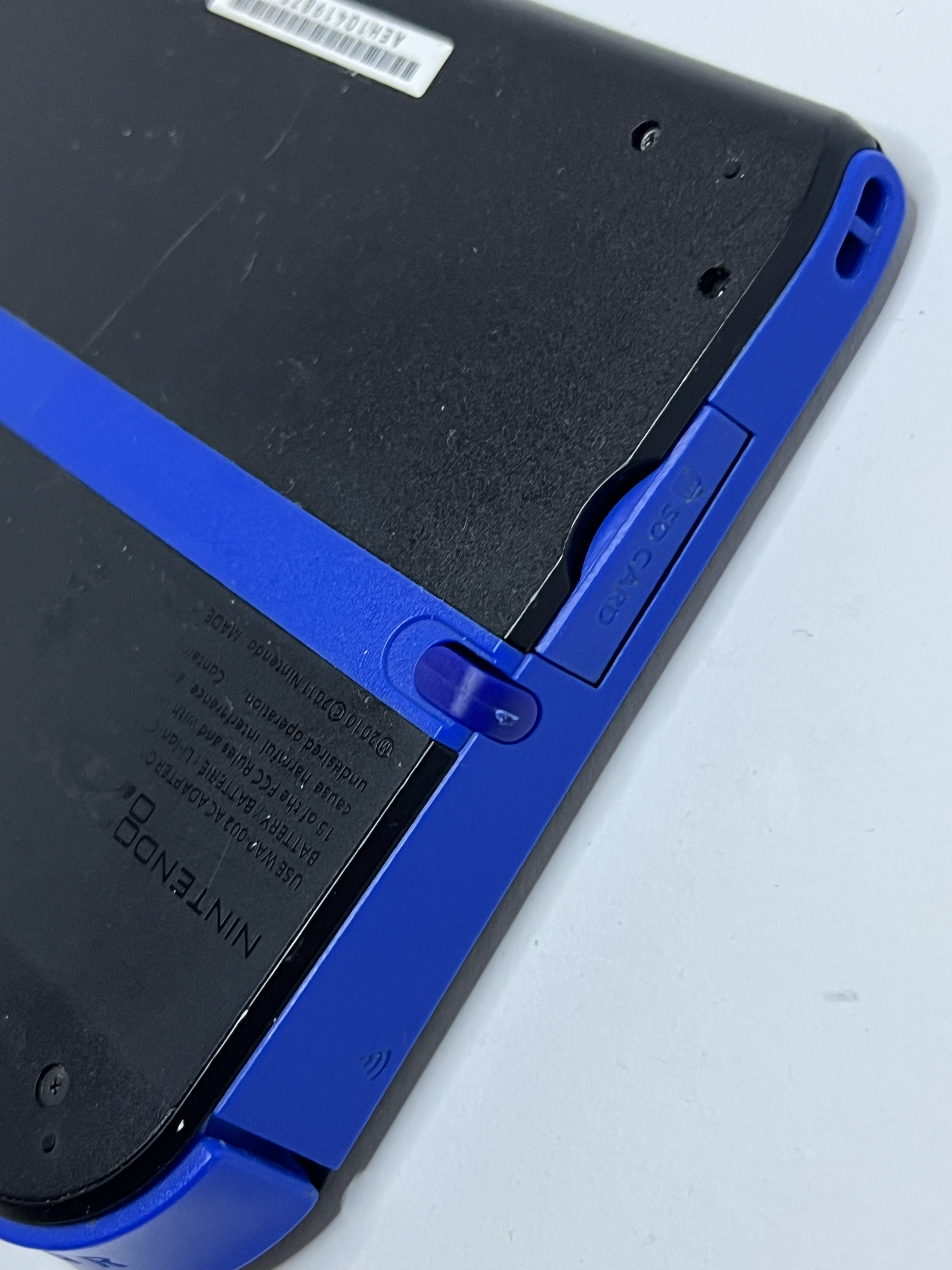 Nintendo 2DS Konsole schwarz blau mit 128GB, Pokemon Bank, Poke Mover & vielen Extras