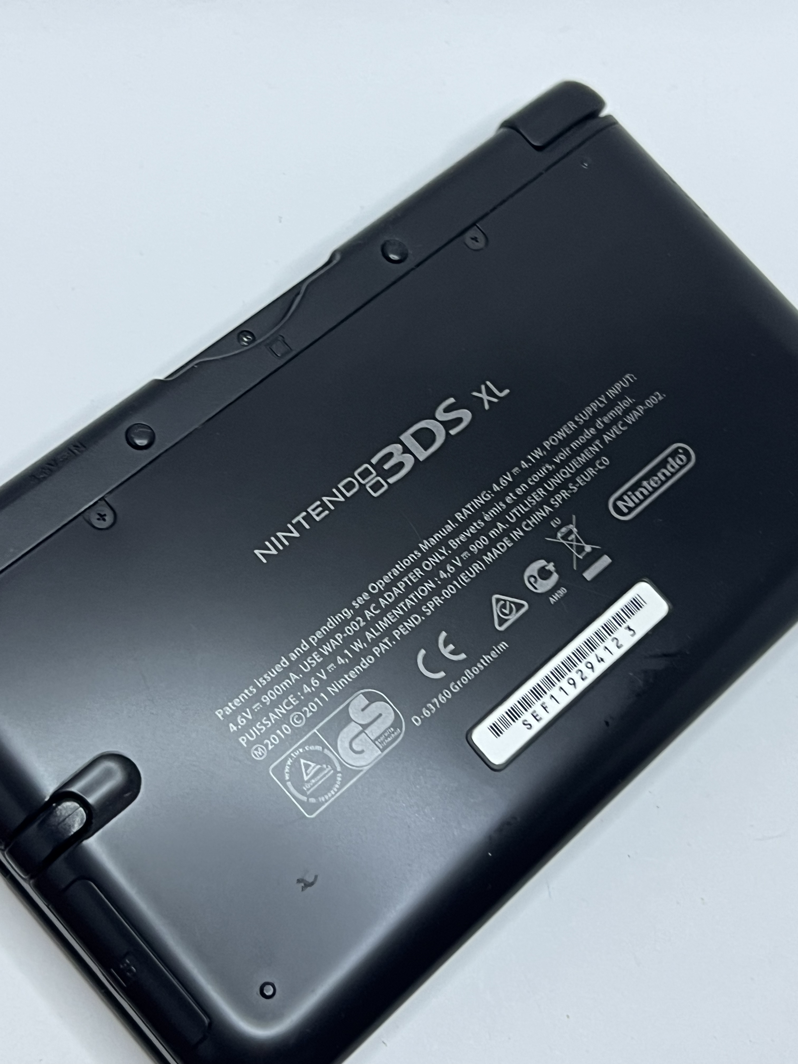 Nintendo 3DS XL Konsole schwarz mit 128GB, Pokemon Bank, Poke Mover & vielen Extras