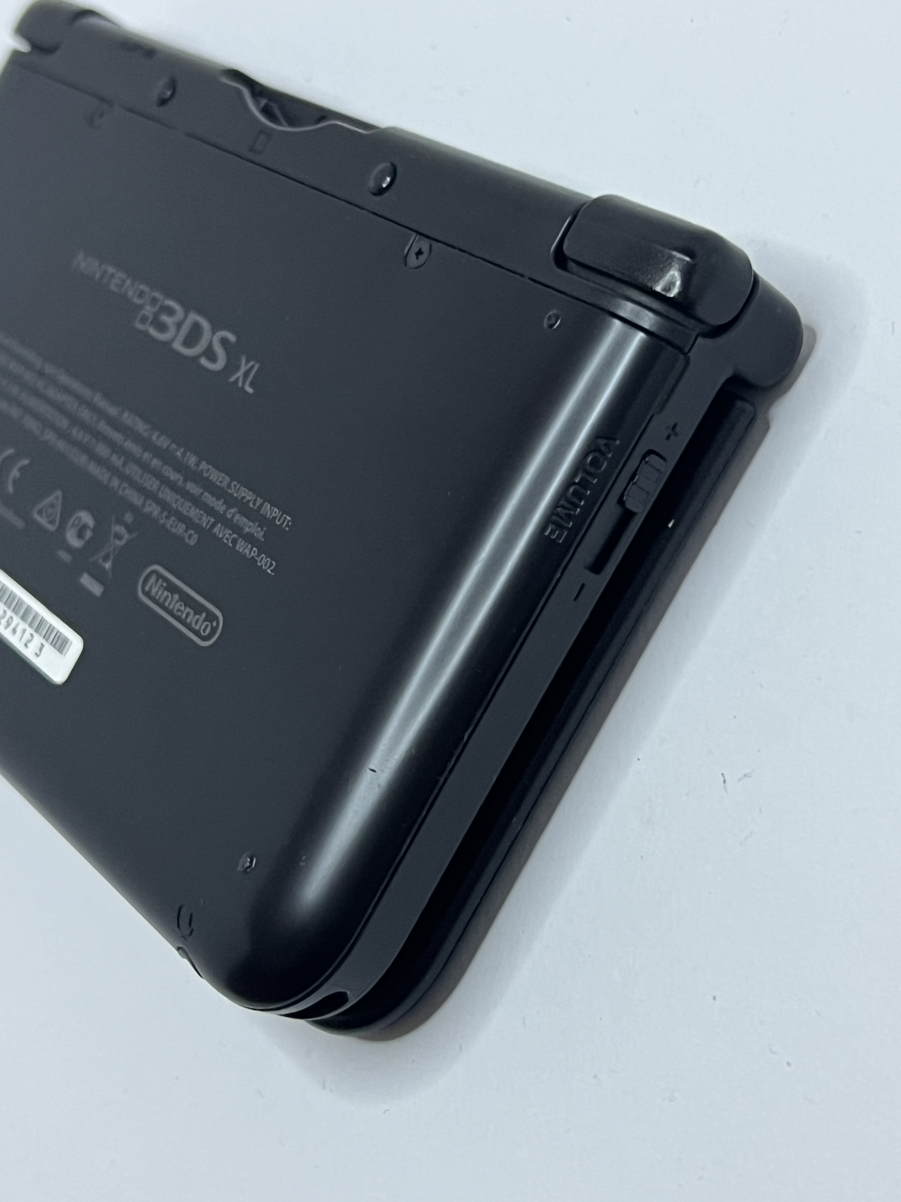 Nintendo 3DS XL Konsole schwarz mit 128GB, Pokemon Bank, Poke Mover & vielen Extras