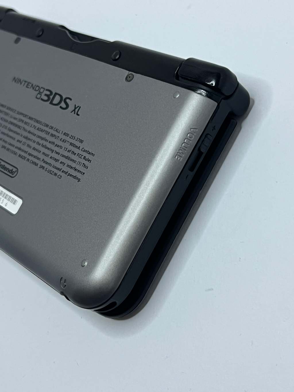 Nintendo 3DS XL Konsole silber mit 128GB, Pokemon Bank, Poke Mover & vielen Extras