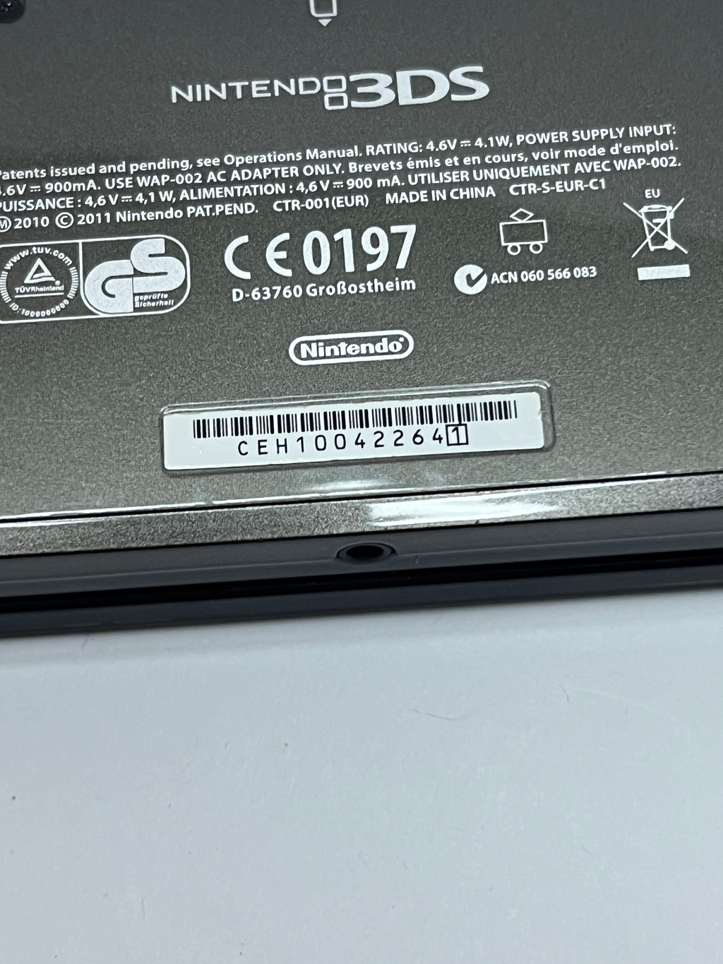 Nintendo 3DS Konsole cosmos schwarz mit 128GB, Pokemon Bank, Poke Mover & vielen Extras