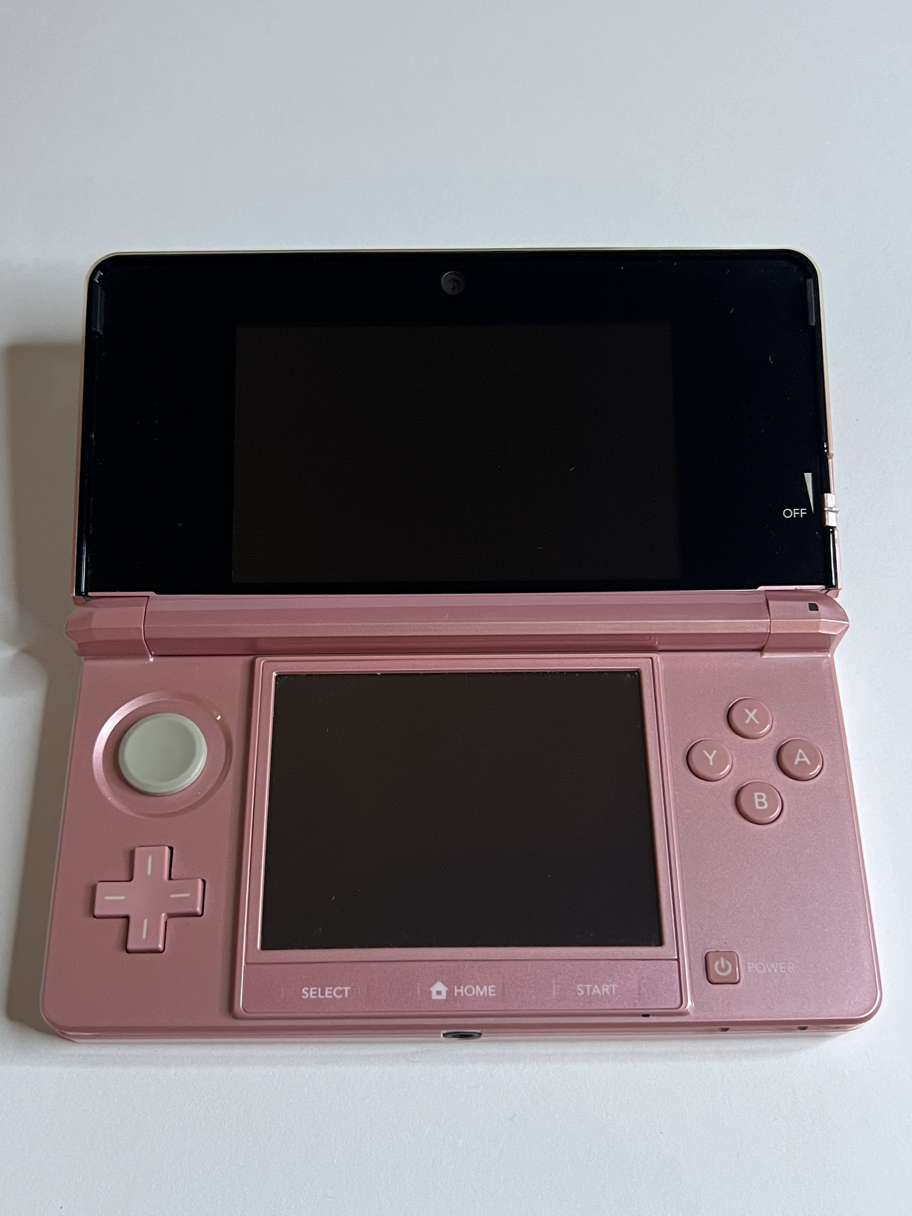 Nintendo 3DS Konsole in rosa pink mit 128GB, Pokemon Bank, Poke Mover & vielen Extras