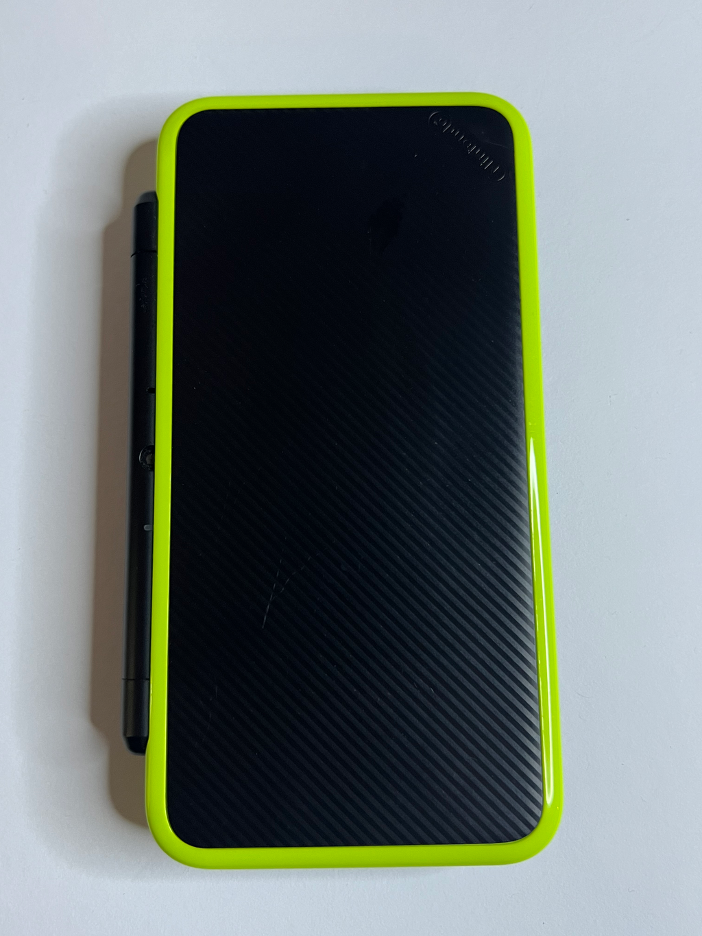 New Nintendo 2DS XL Konsole neon grün mit 128GB, Pokemon Bank, Poke Mover & vielen Extras