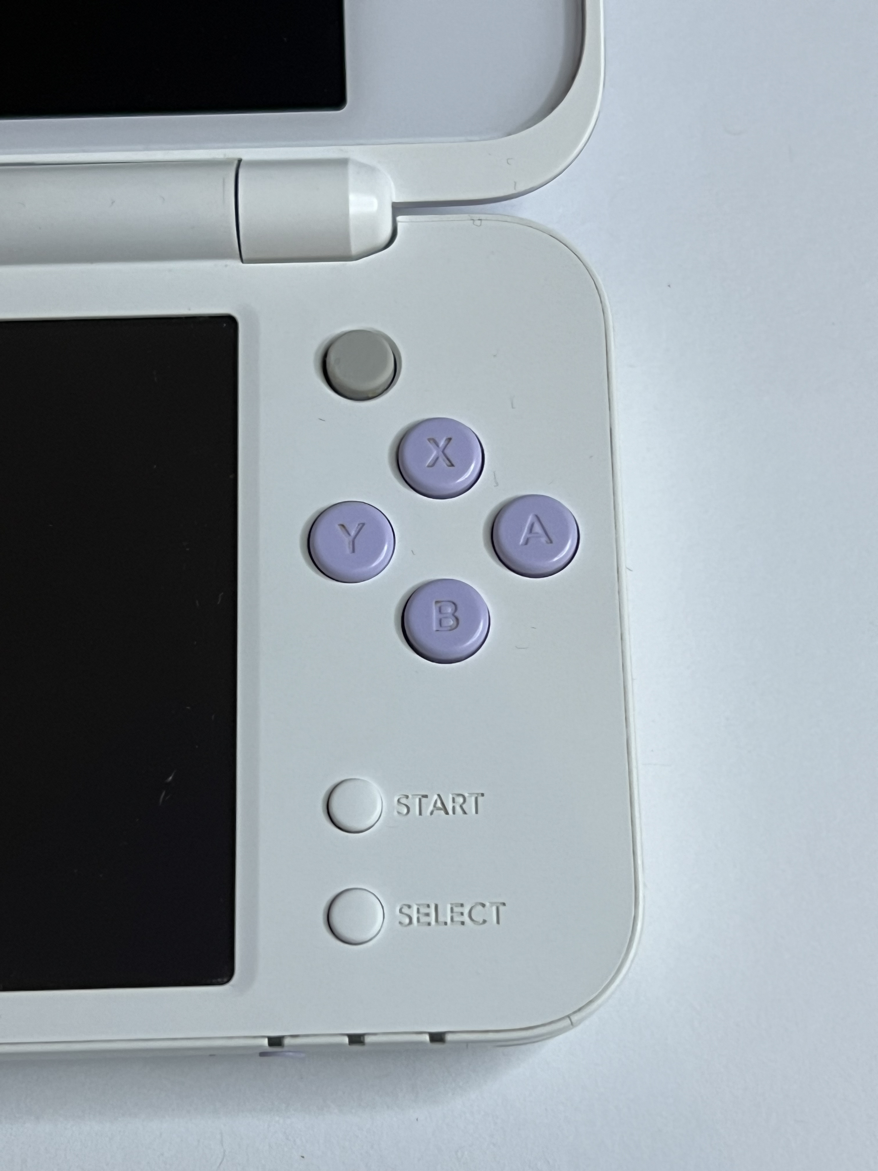 New Nintendo 2DS XL Konsole violett lavendel lila mit 128GB, Pokemon Bank, Poke Mover & vielen Extras